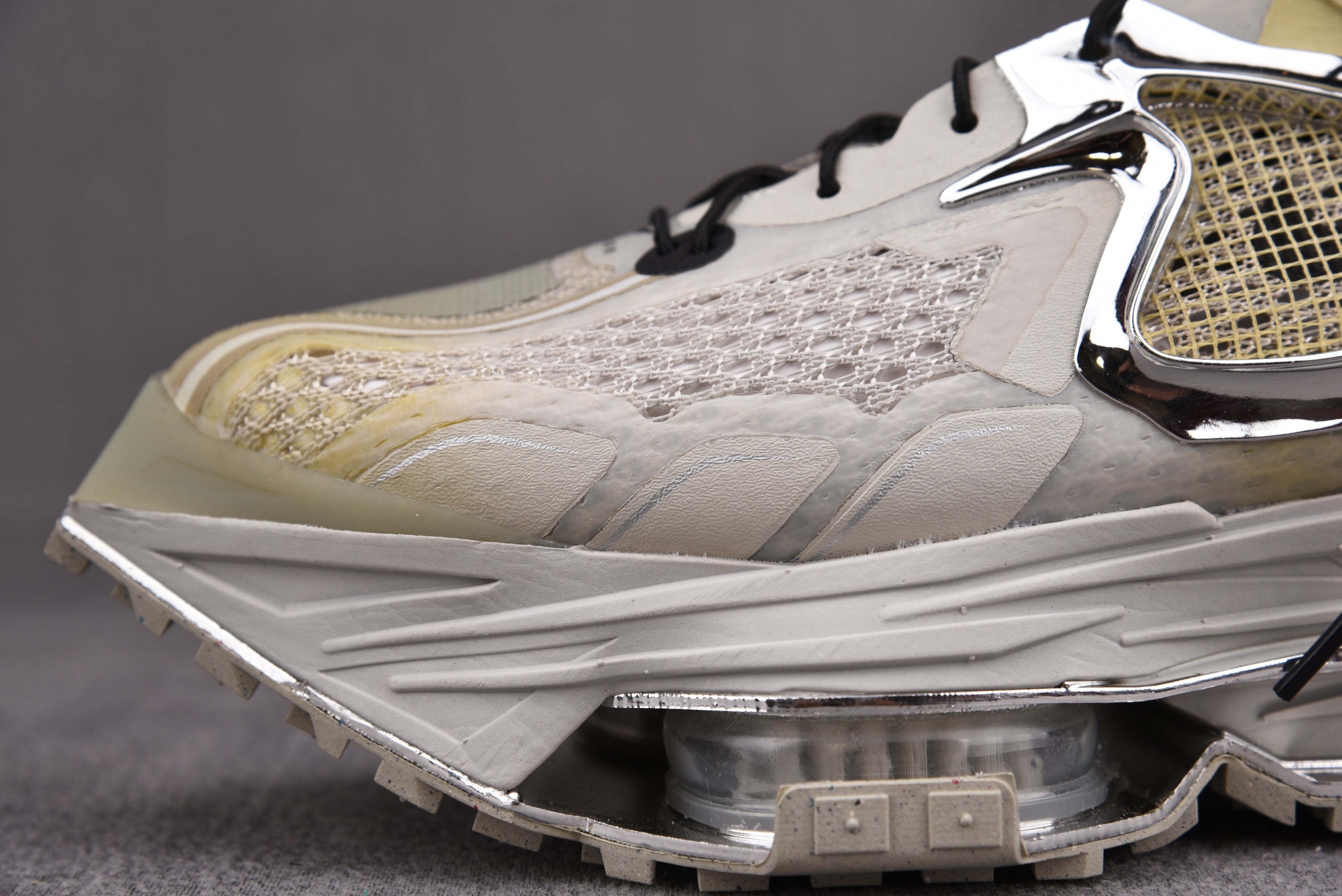 Nike Zoom MMW 4 Grey