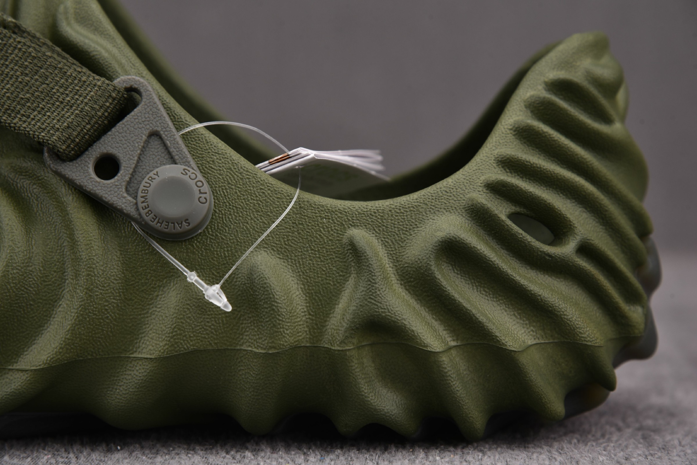 Salehe Bembury x Crocs Pollex Clog Cucumber