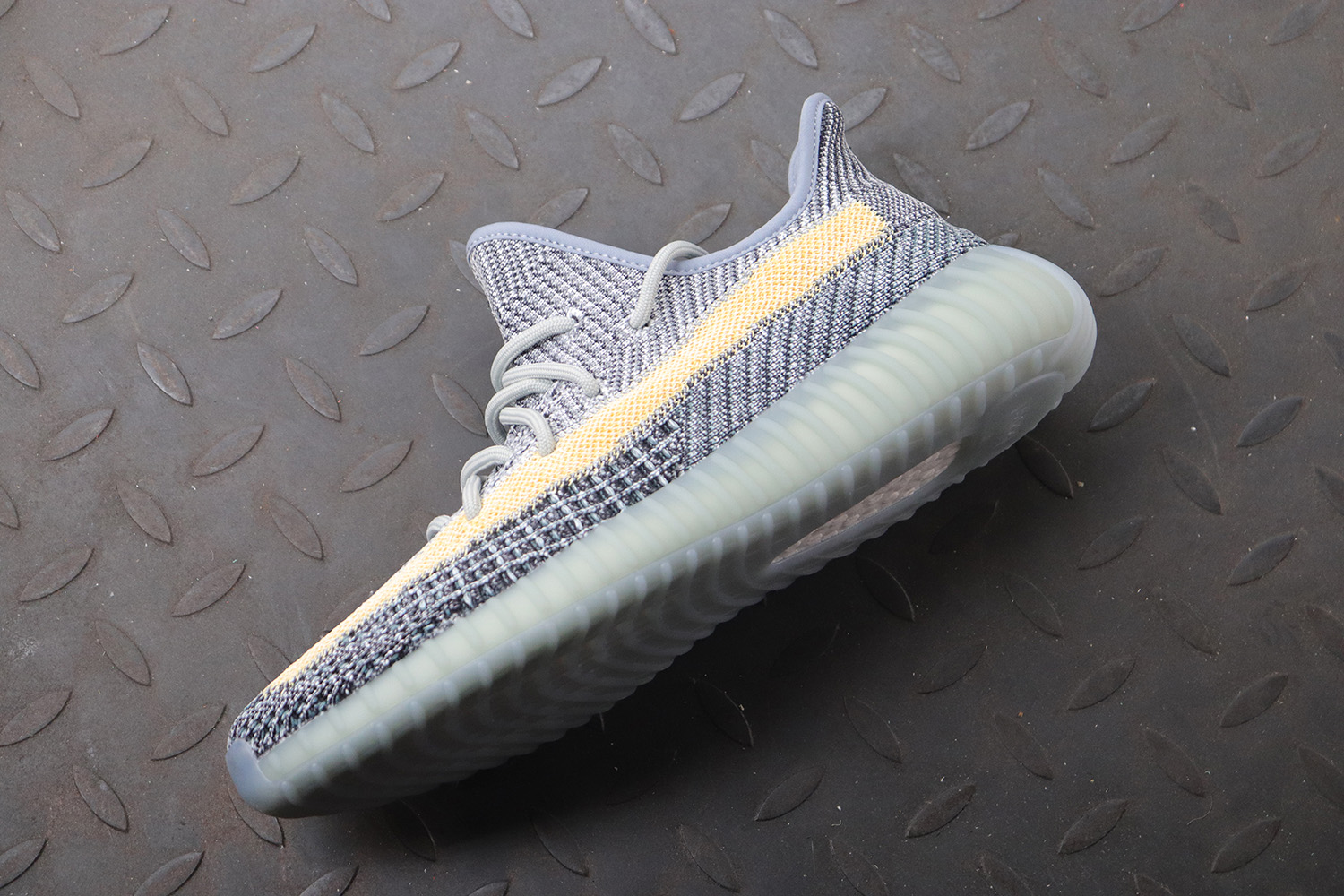 adidas Yeezy Boost 350 V2 Ash Blue