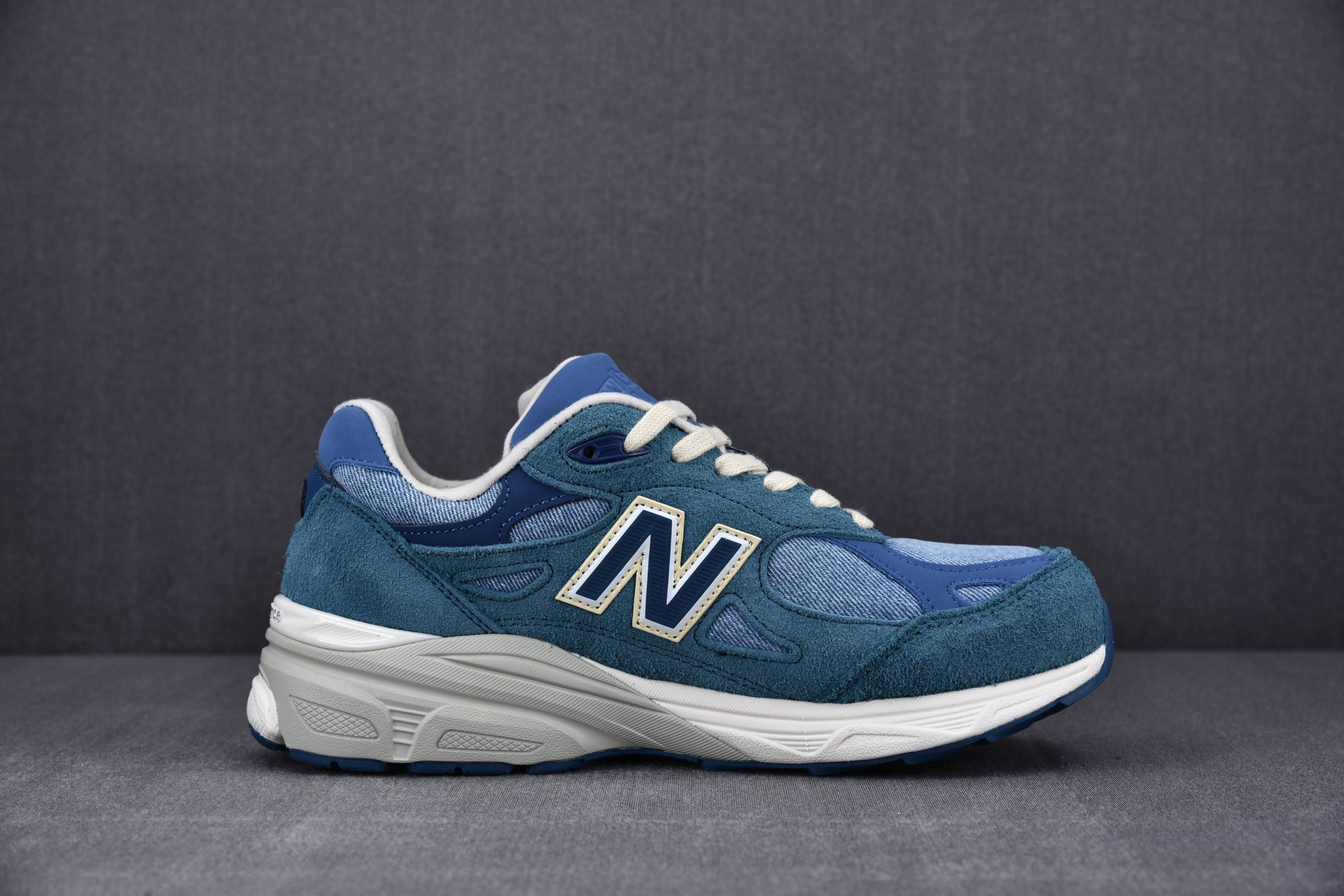 New Balance 990v3 Levi's Denim