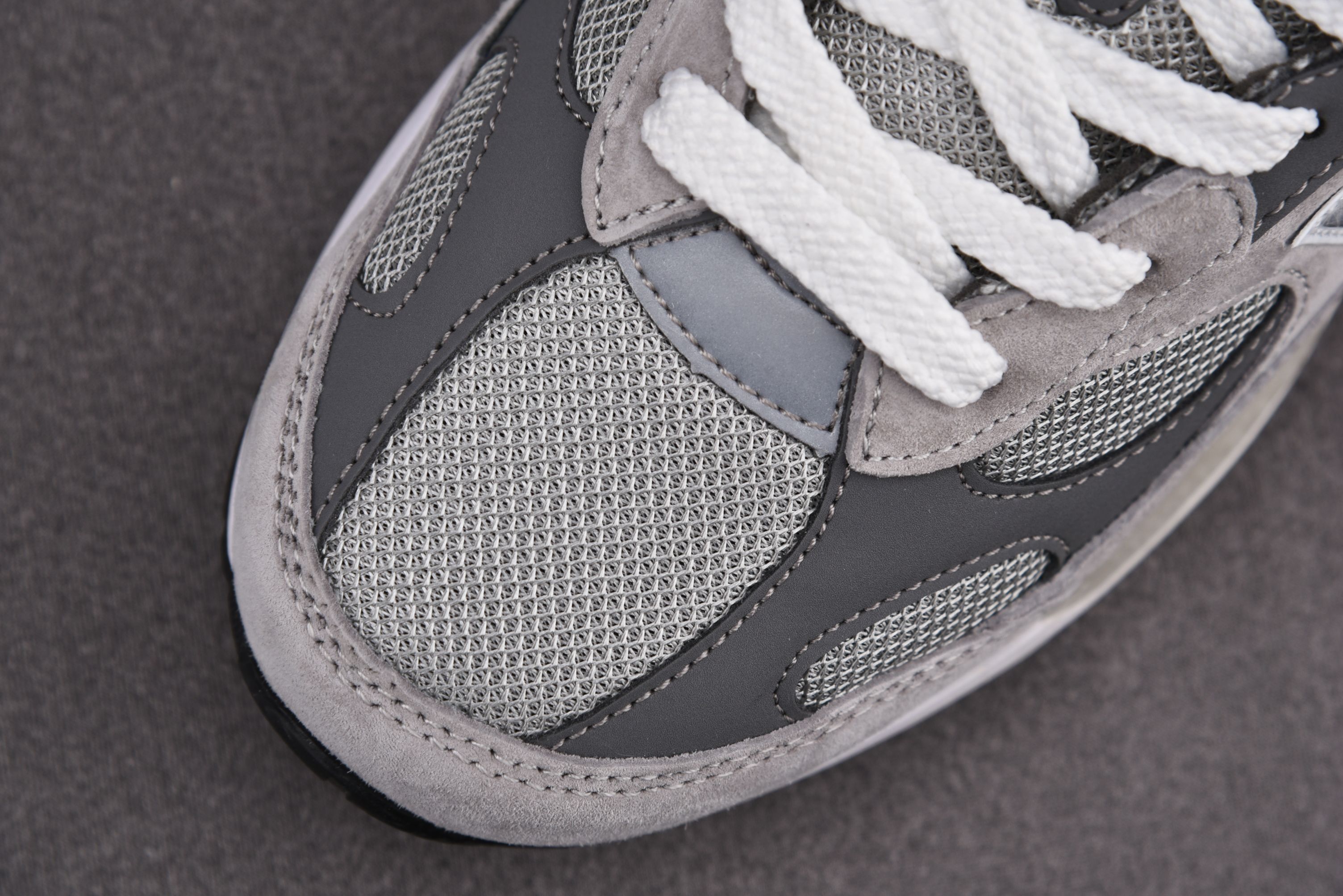 New Balance 992 Grey