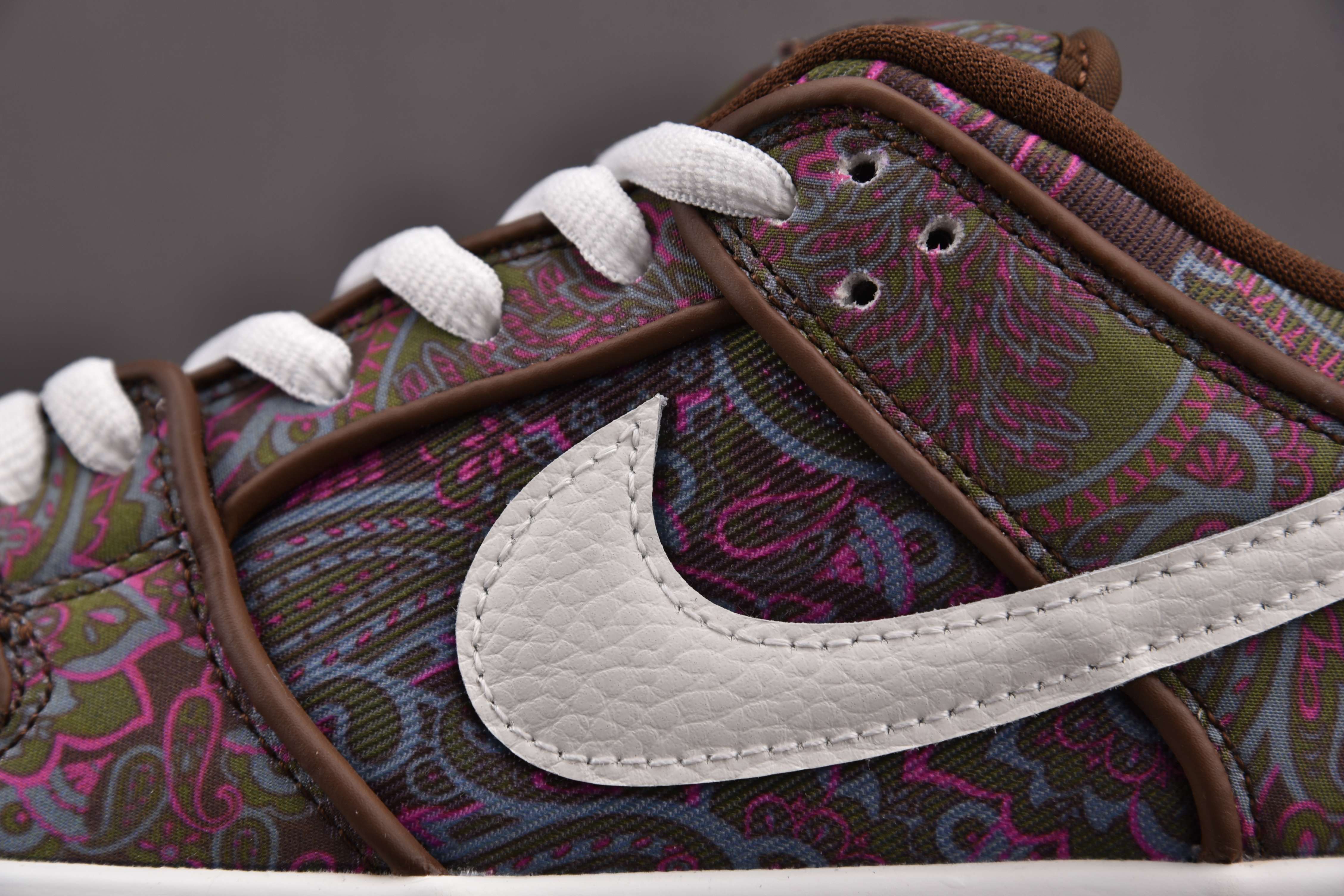 Nike SB Dunk Low Pro Paisley Brown