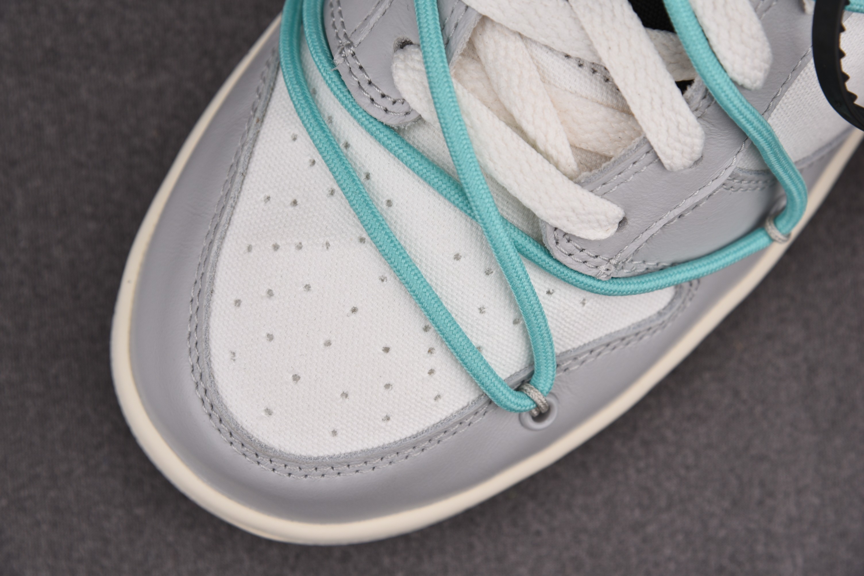 Nike Dunk Low Off-White Lot 4