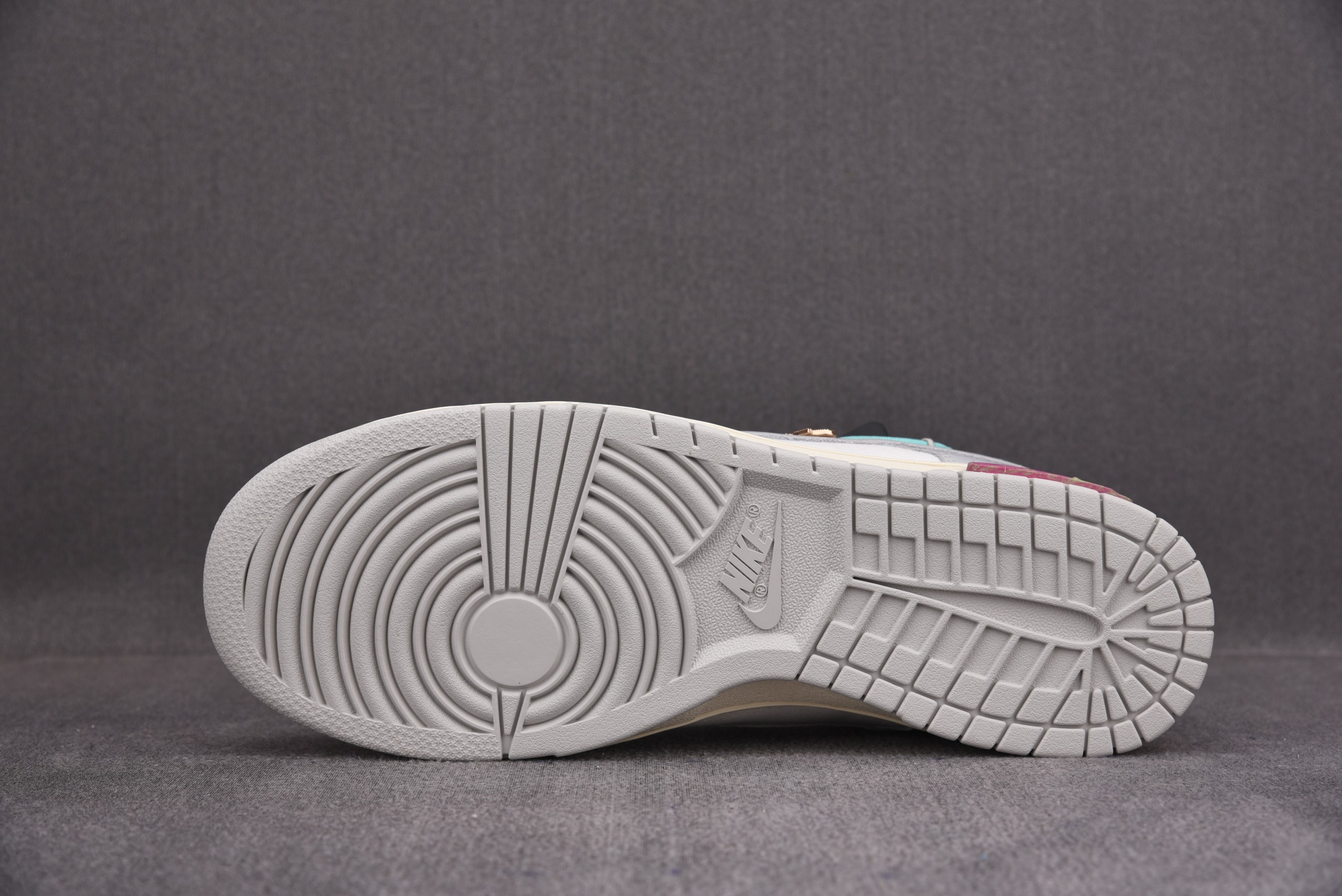 Nike Dunk Low Off-White Lot 4