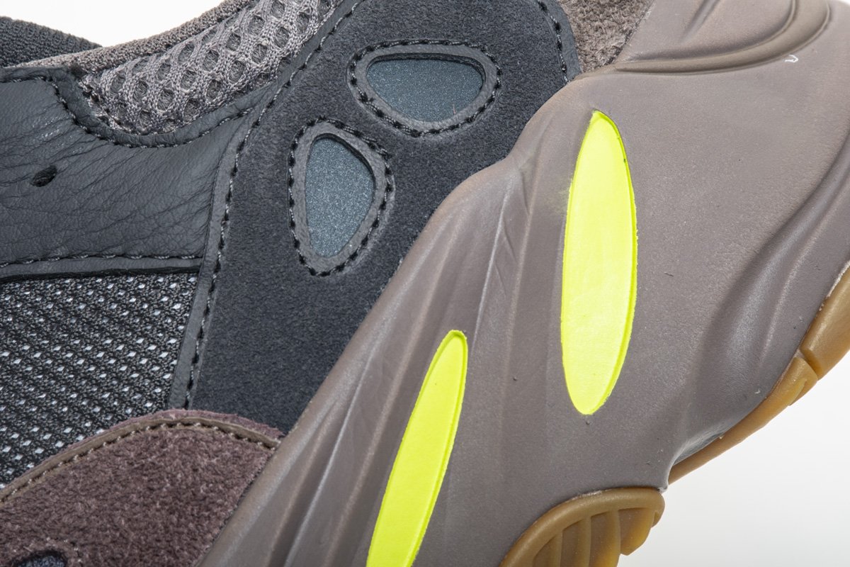 adidas Yeezy Boost 700 Mauve