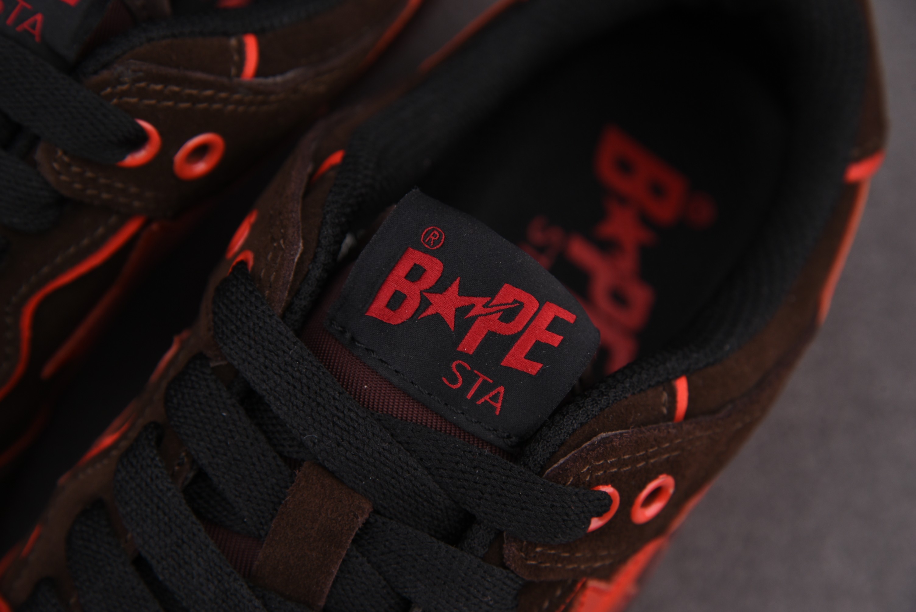 A BATHING APE BAPE SK8 STA Brown