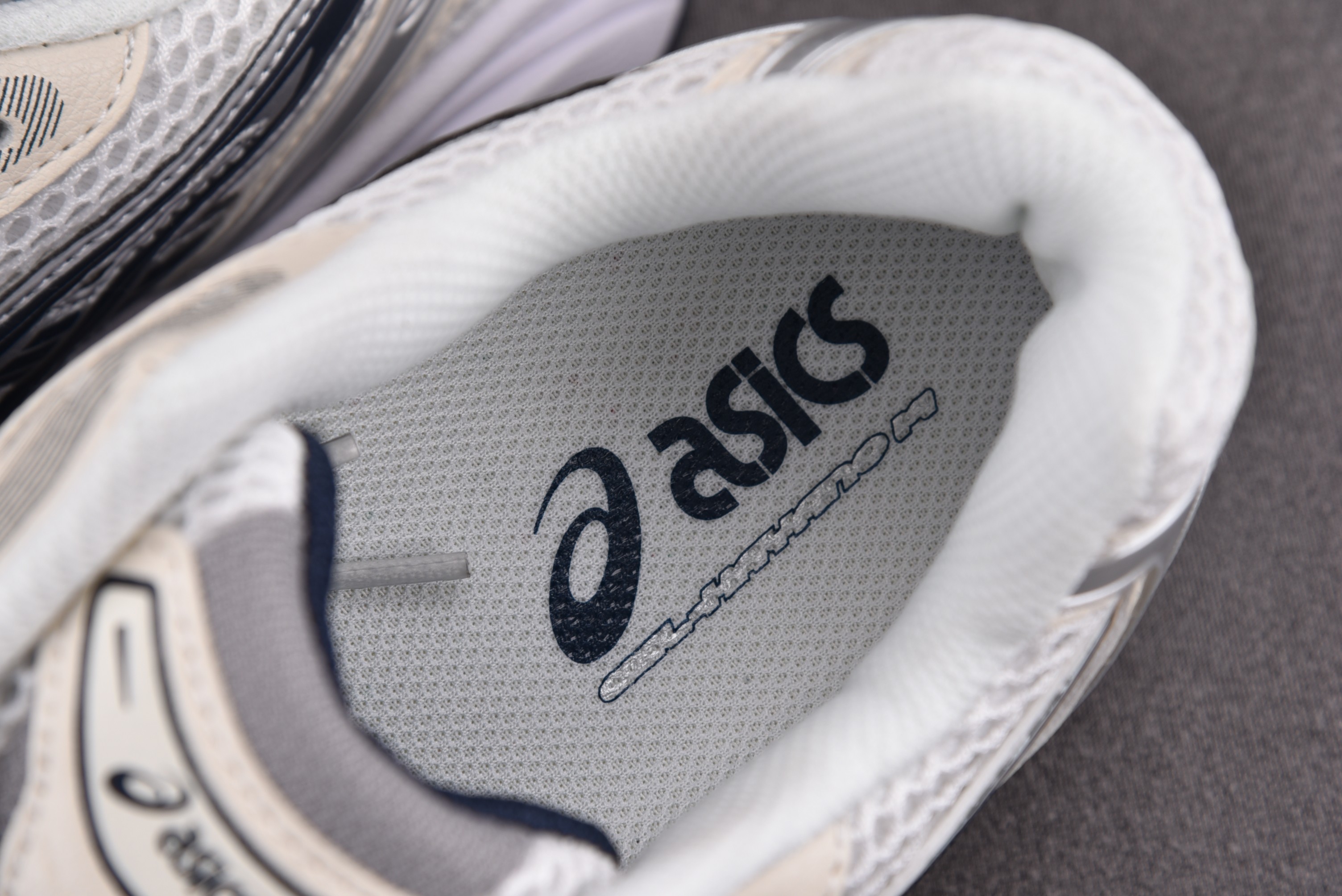 ASICS Gel-Kayano 14 White Midnight