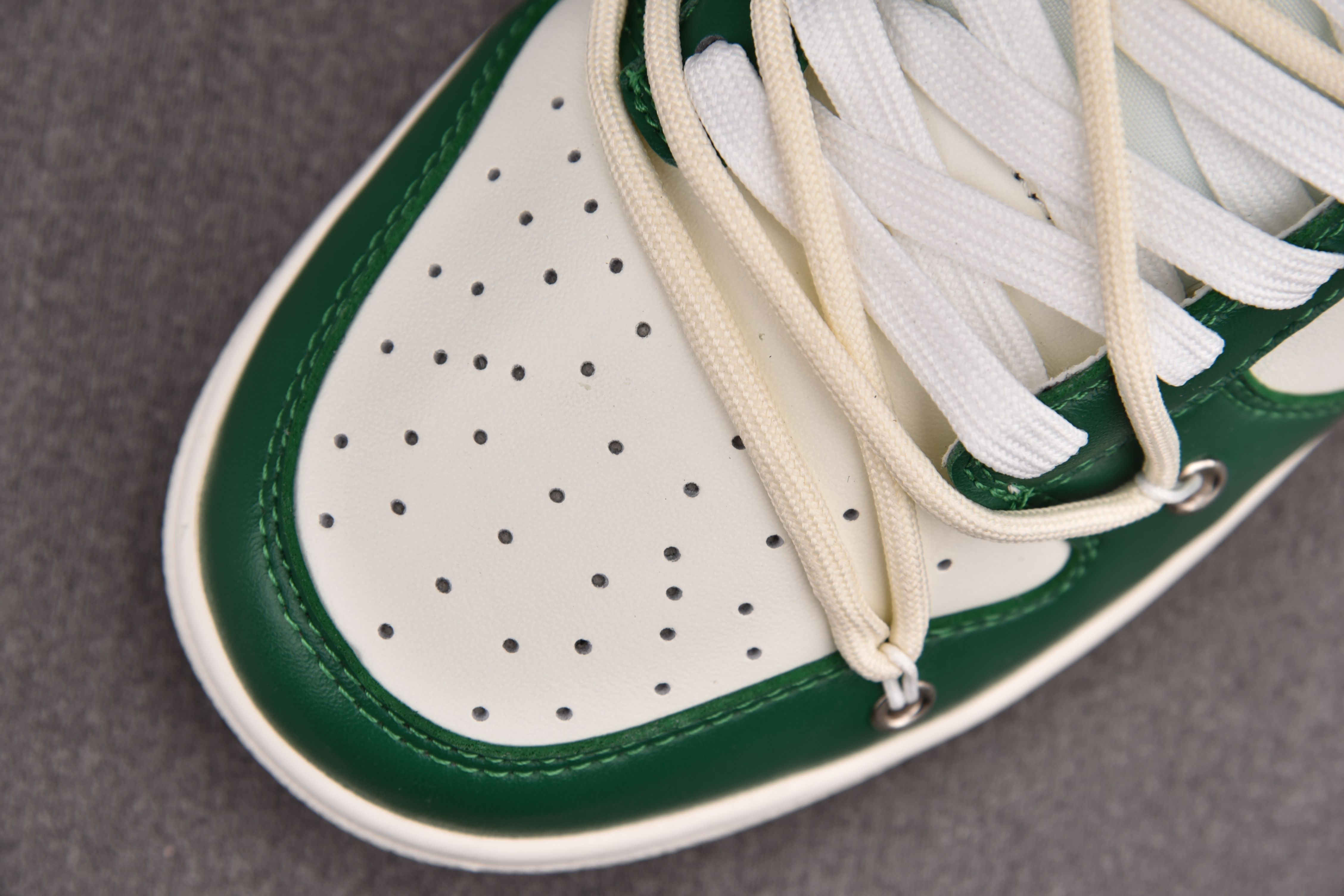 Dunk Low Retro Retro Street Boy Coconut Milk (Custom Sneaker)