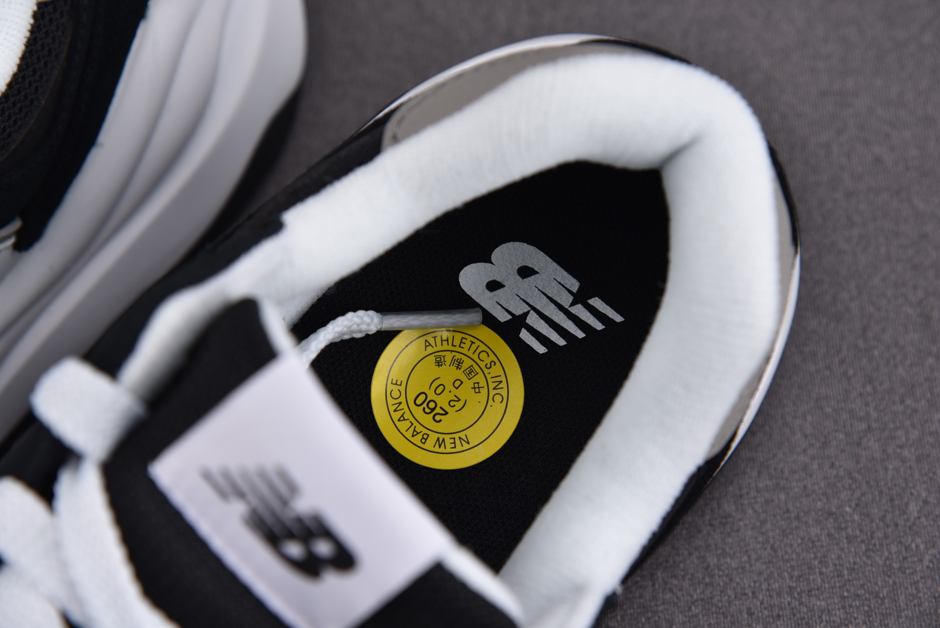 New Balance 57/40 Team Black