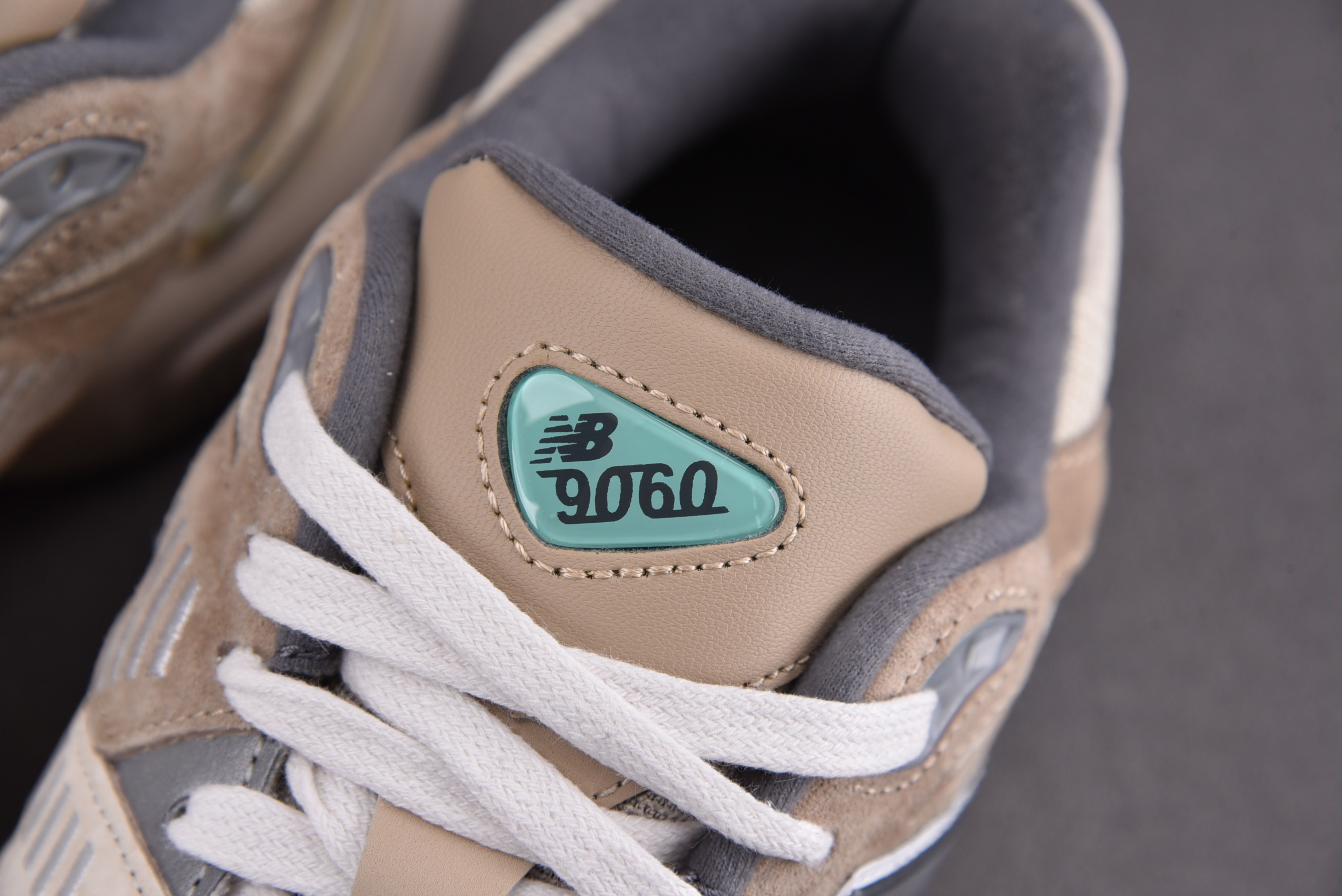 New Balance 9060 Joe Freshgoods beige