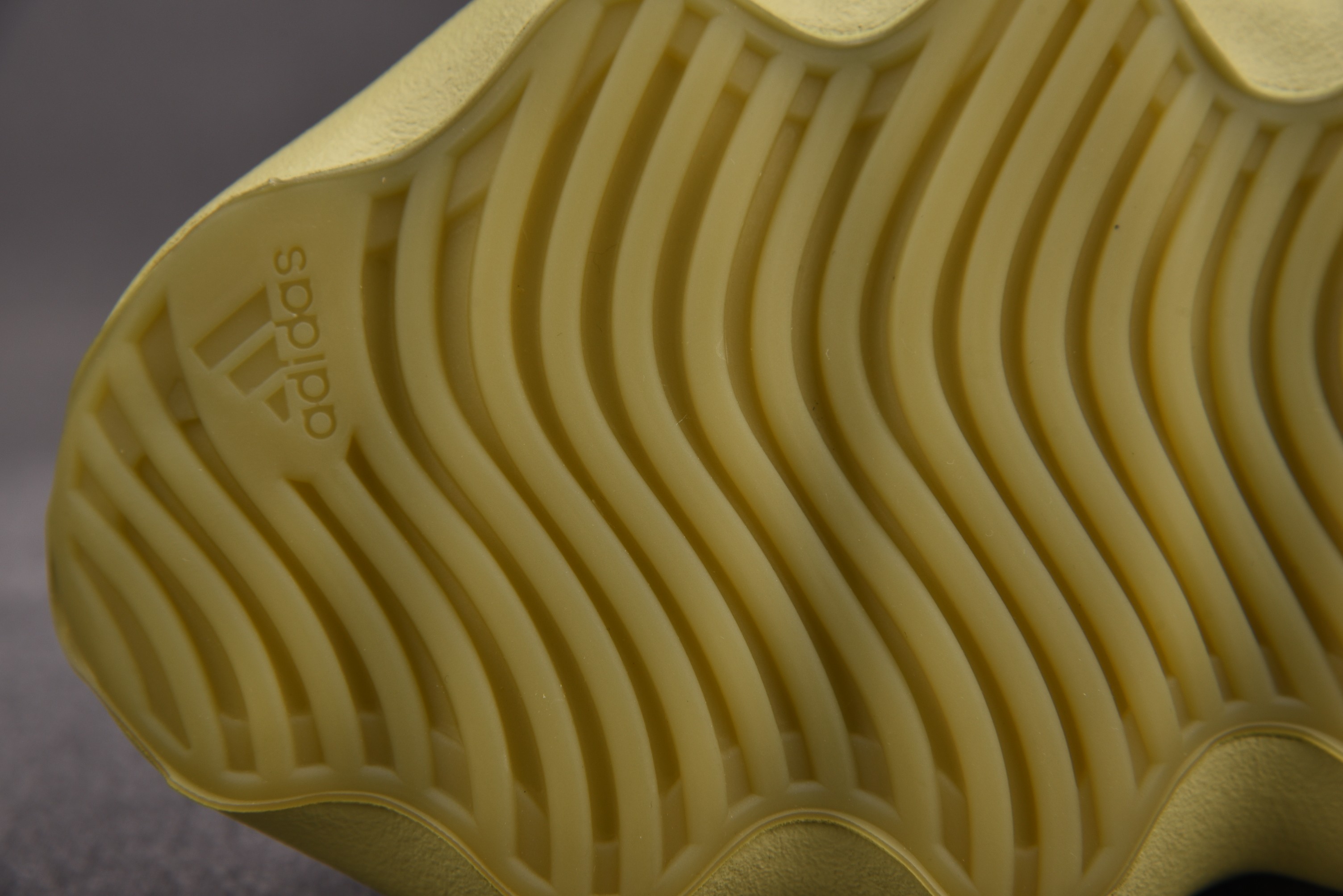 adidas Yeezy 450 Resin