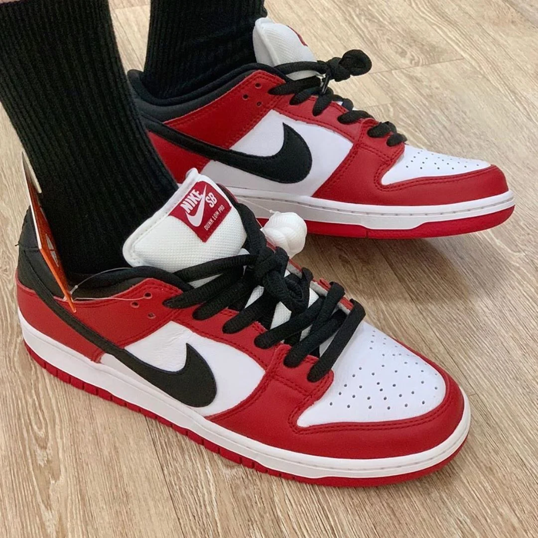 Nike Dunk SB Low “Chicago”