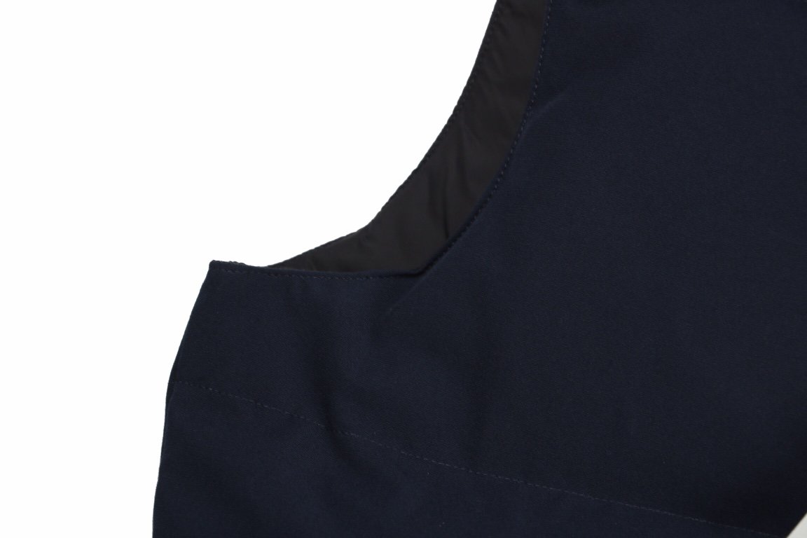 Canada Goose Freestyle Crew Quilted Down Gilet Deep Blue