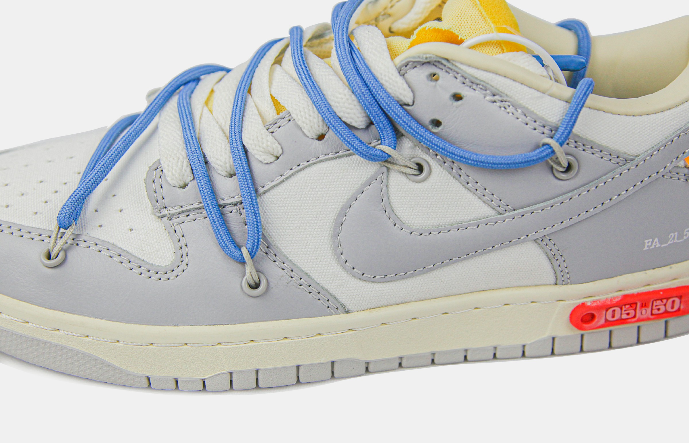 Nike Dunk Low Off-White Lot 5