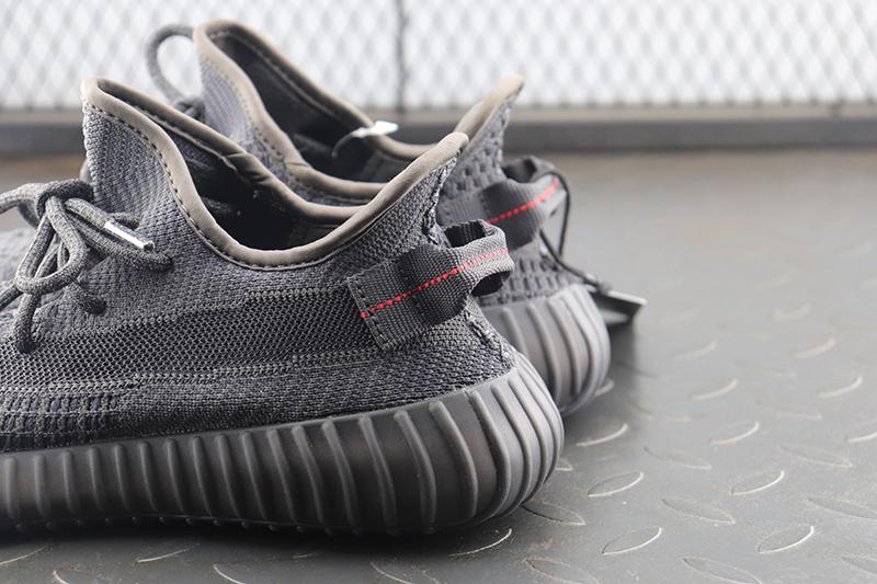 【Clearance】 adidas Yeezy Boost 350 V2 Static Black Non-Reflective（US4）