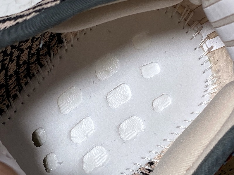 Adidas Yeezy Boost 350 V2 Yecheil (Non Reflective)