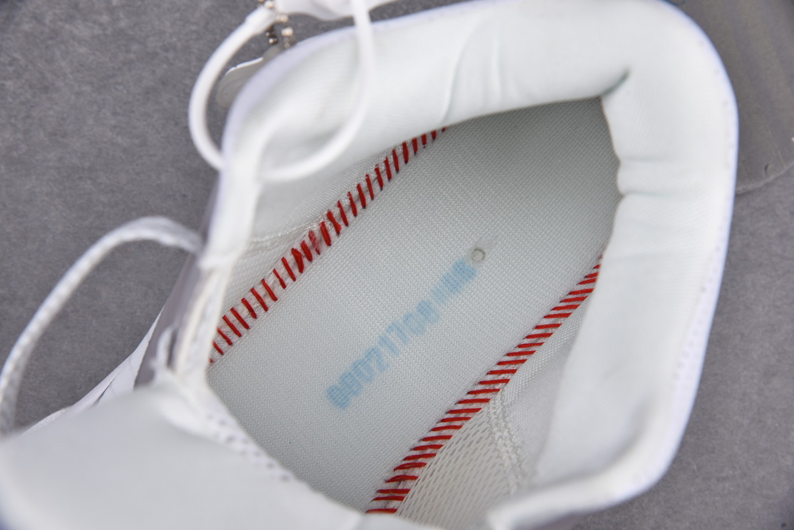 Nike Zoom Kobe 4 'Metallic Silver'