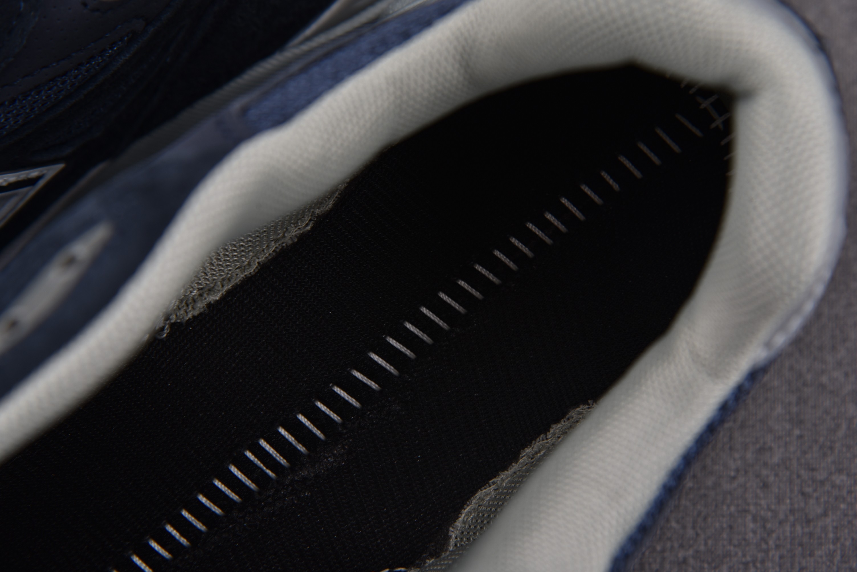 New Balance 990v3 MiUSA Navy Denim