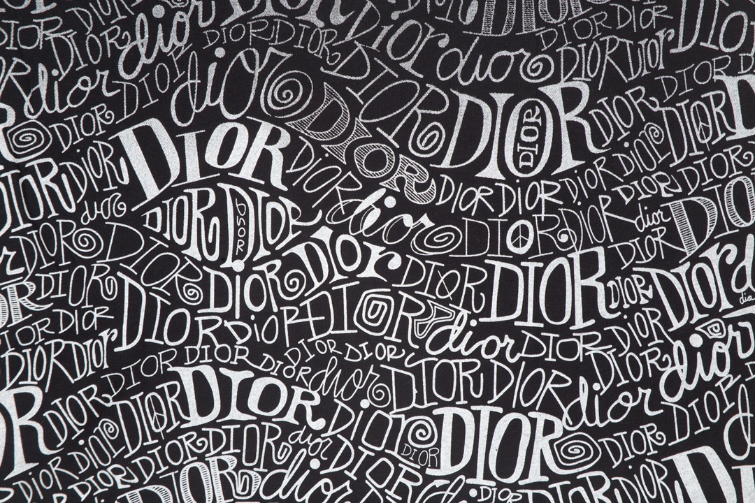 Dior Black Gradient Reversible Logo Print Short Sleeve T-Shirt 6.14