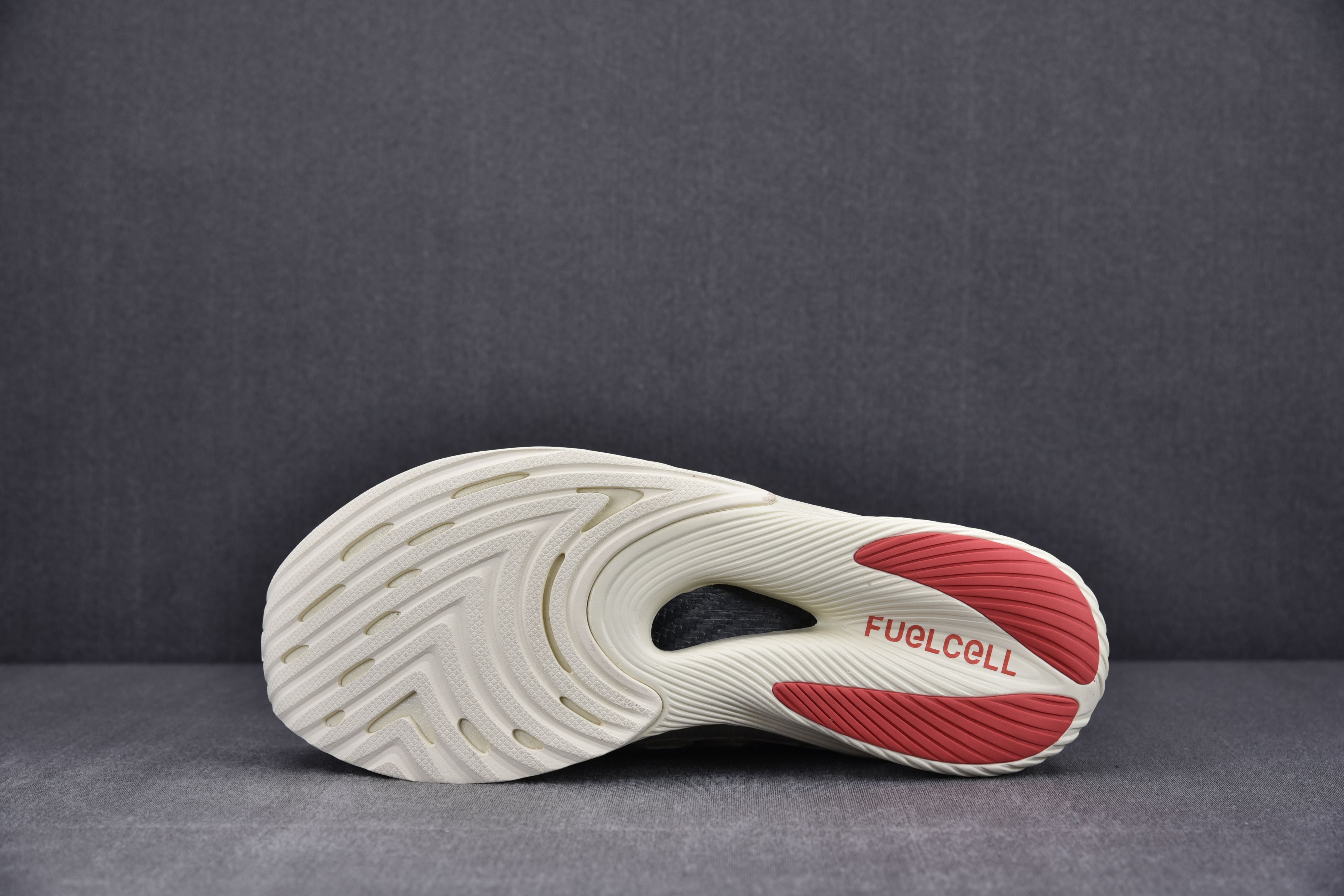 New Balance FuelCell RC Elite v2 SI Stone Island TDS