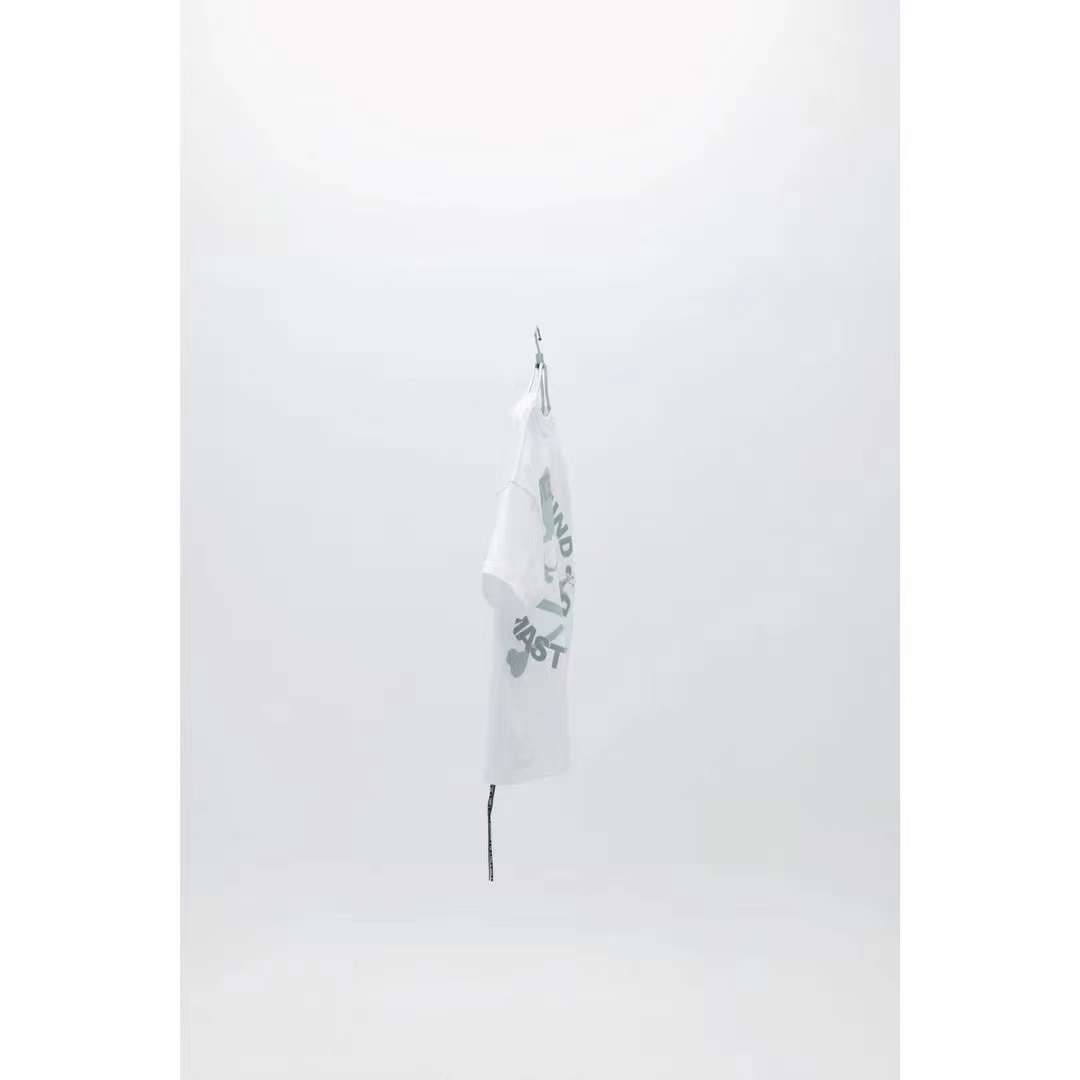 MasterMind Japan Foil stamping logo T-shirt White 5.16