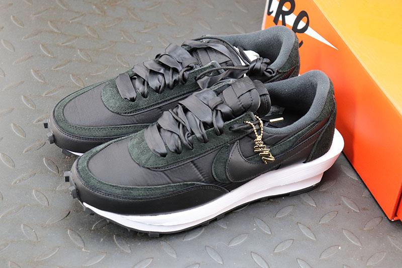 Sacai x Nike LVD Waffle Daybreak 2.0