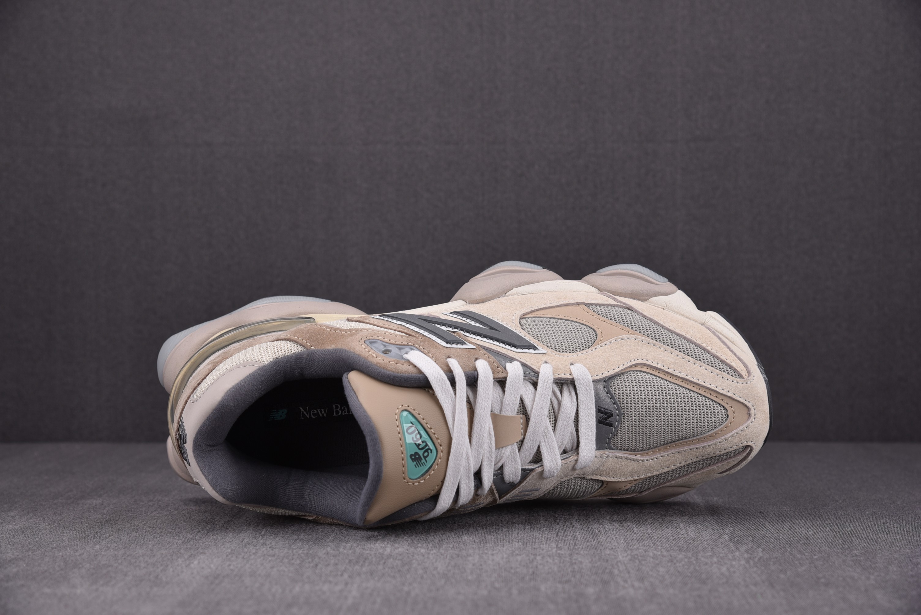 New Balance 9060 Joe Freshgoods beige