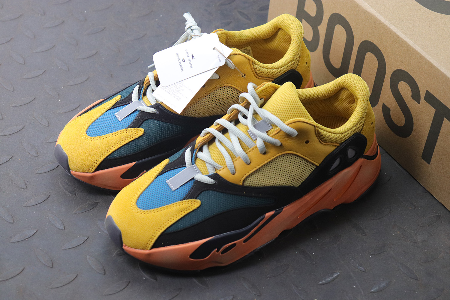 adidas Yeezy Boost 700 Sun