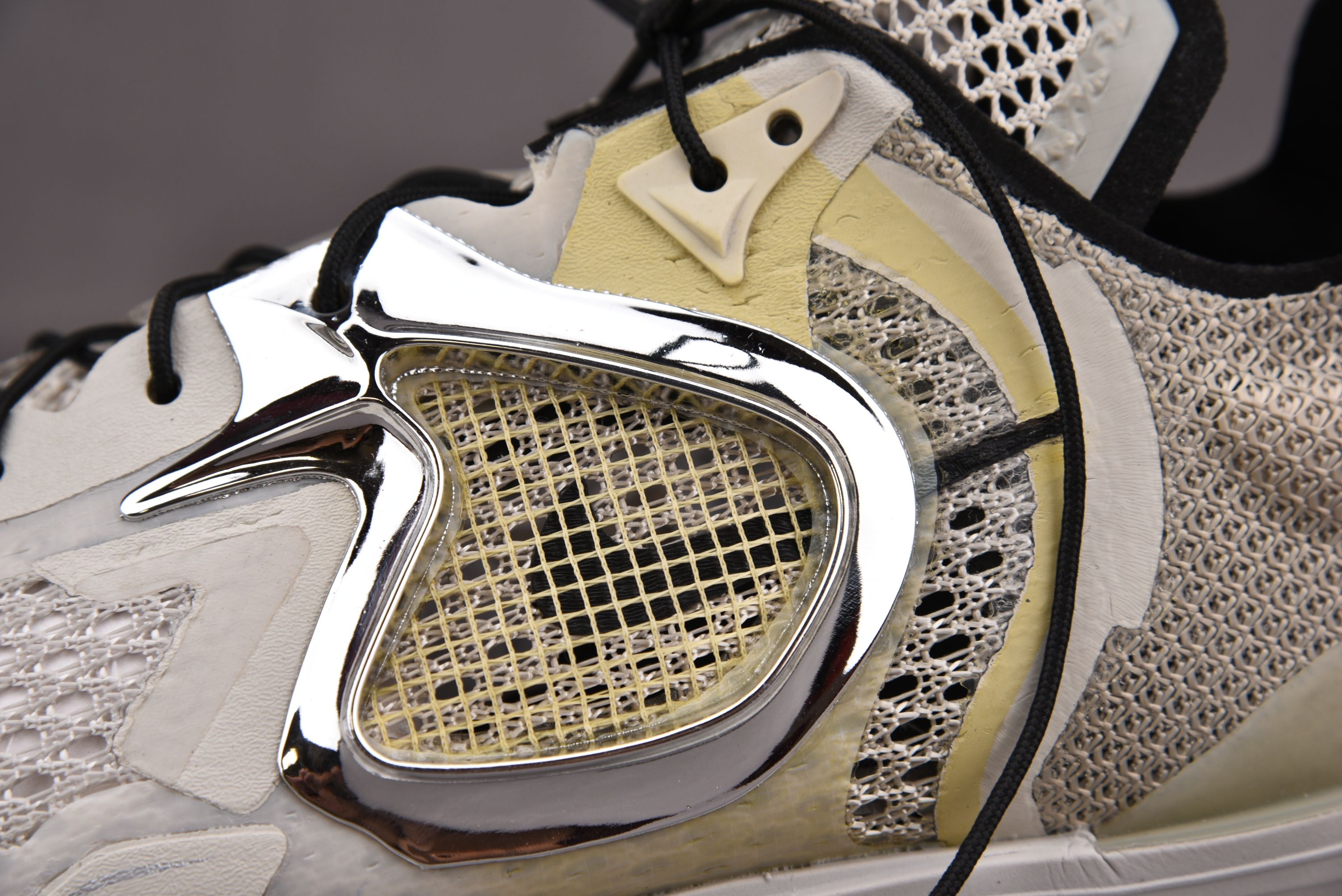 Nike Zoom MMW 4 Grey