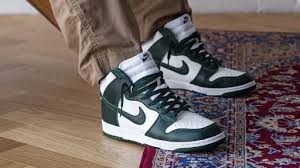 Nike Dunk High Spartan Green