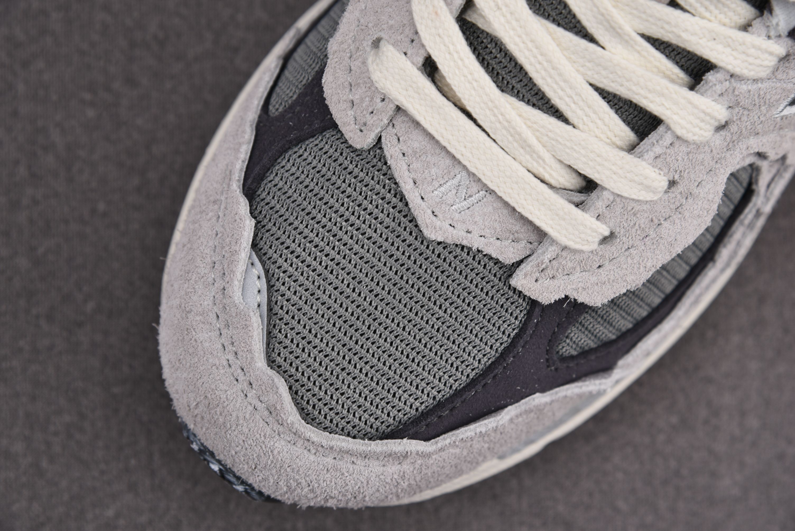 New Balance 2002R Protection Pack Rain Cloud