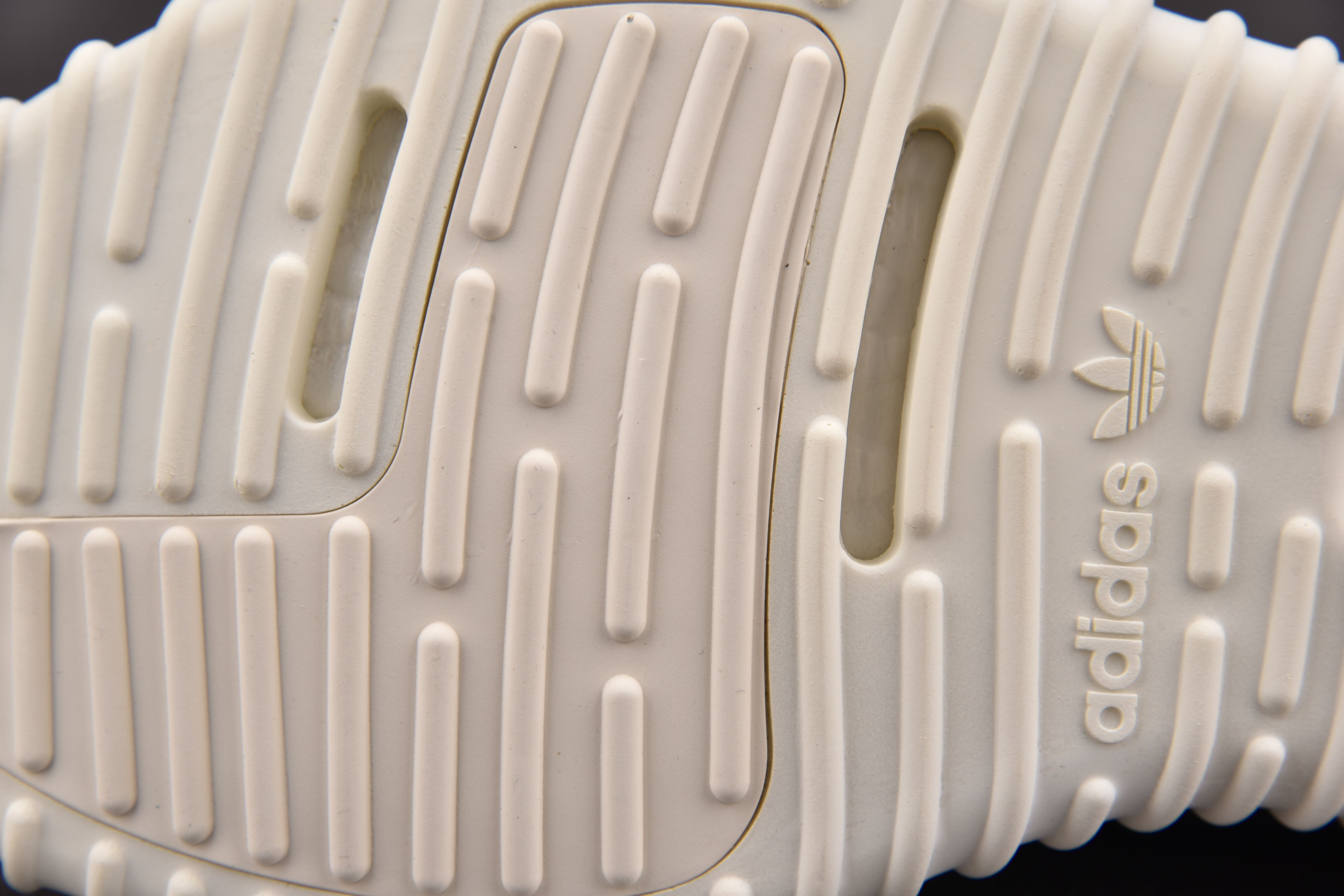 adidas Yeezy Boost 350 Turtledove (2022)