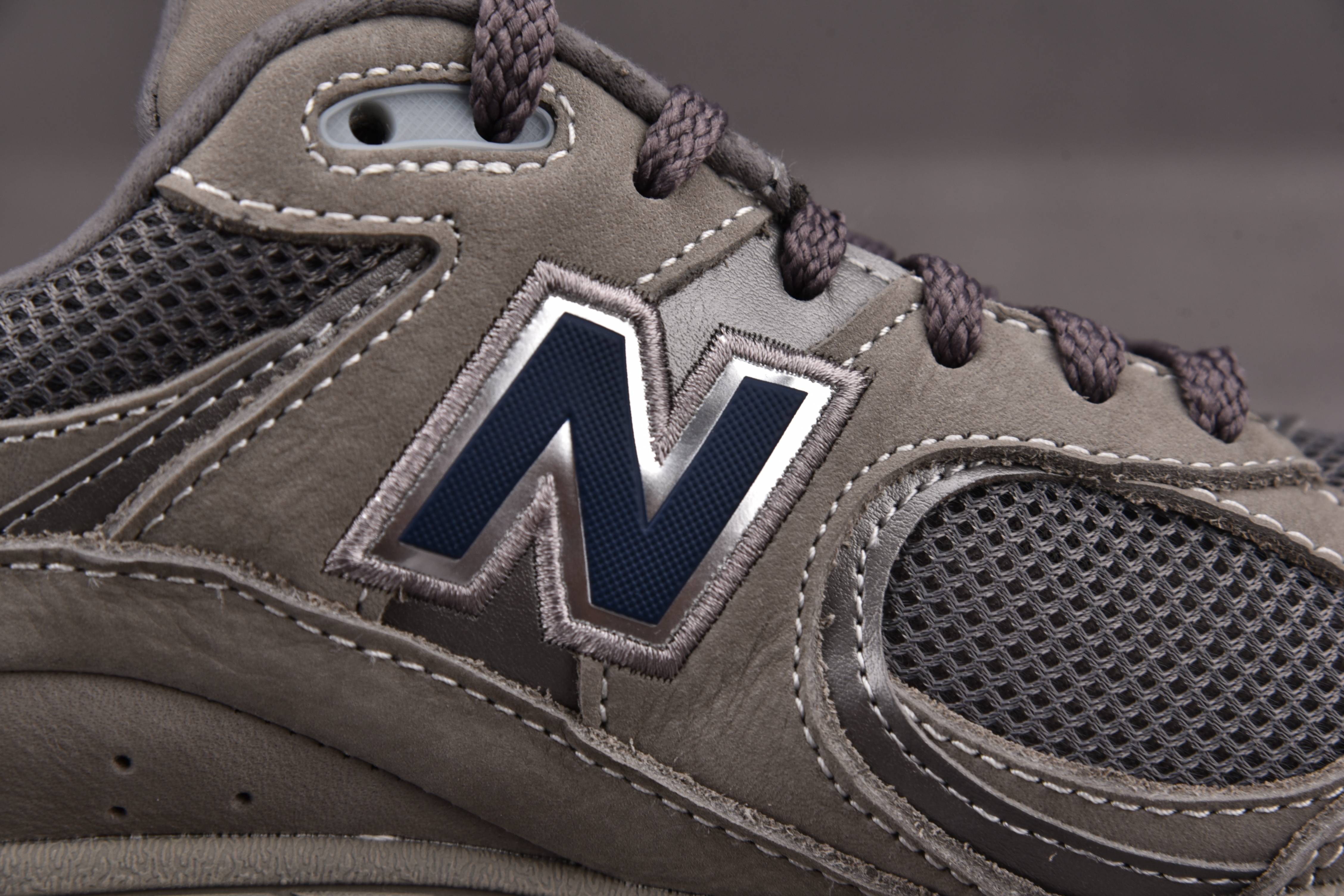 New Balance 2002R Light Grey