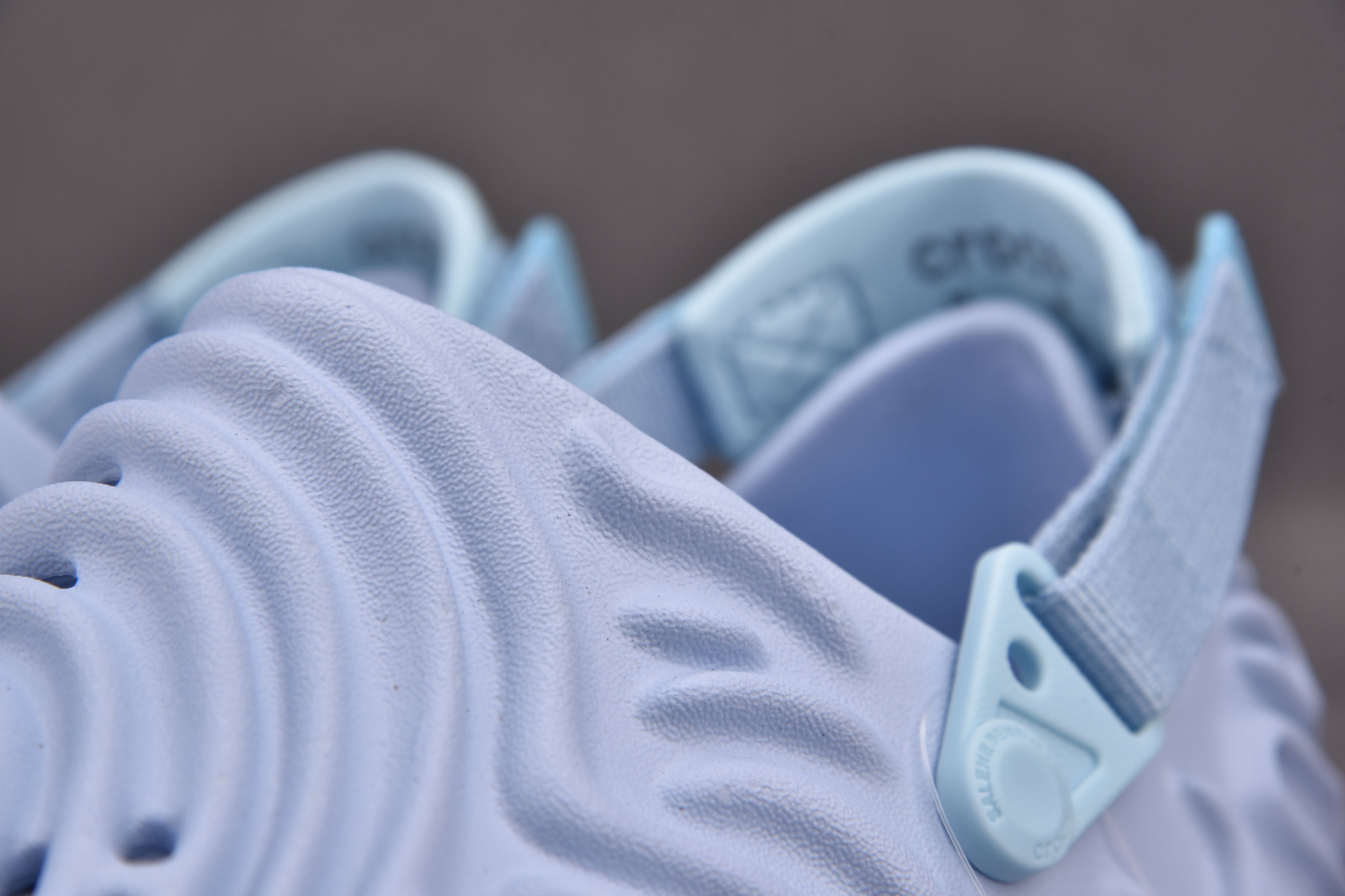 Salehe Bembury x Crocs Pollex Clog Lavender