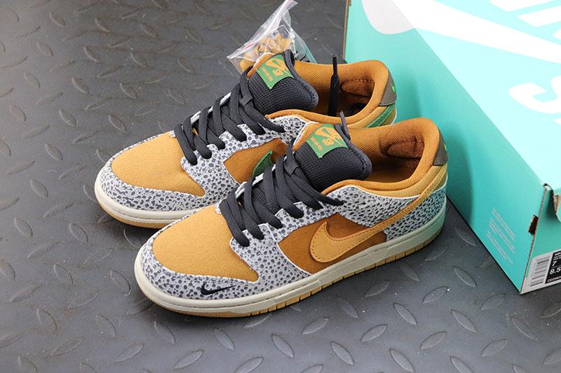Nike SB Dunk Low Safari