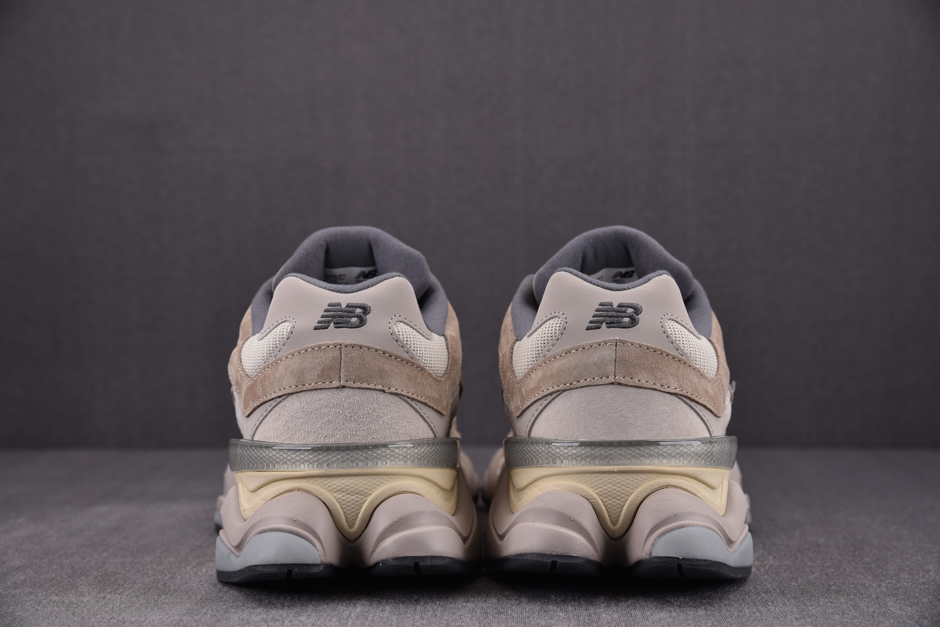 New Balance 9060 Joe Freshgoods beige