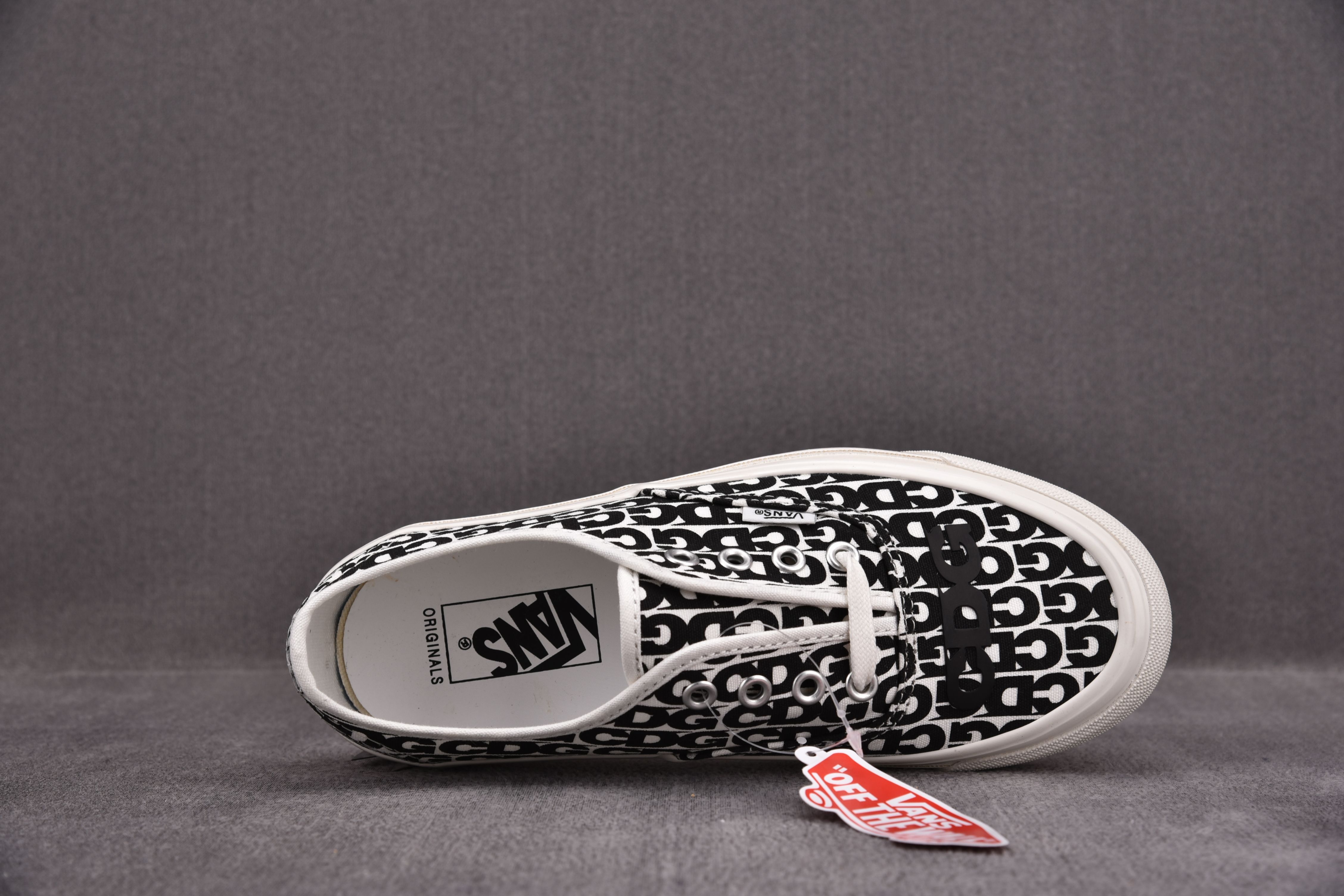 Vans Authentic Comme des Garcons Black Heel Tab (Curved Rubber)