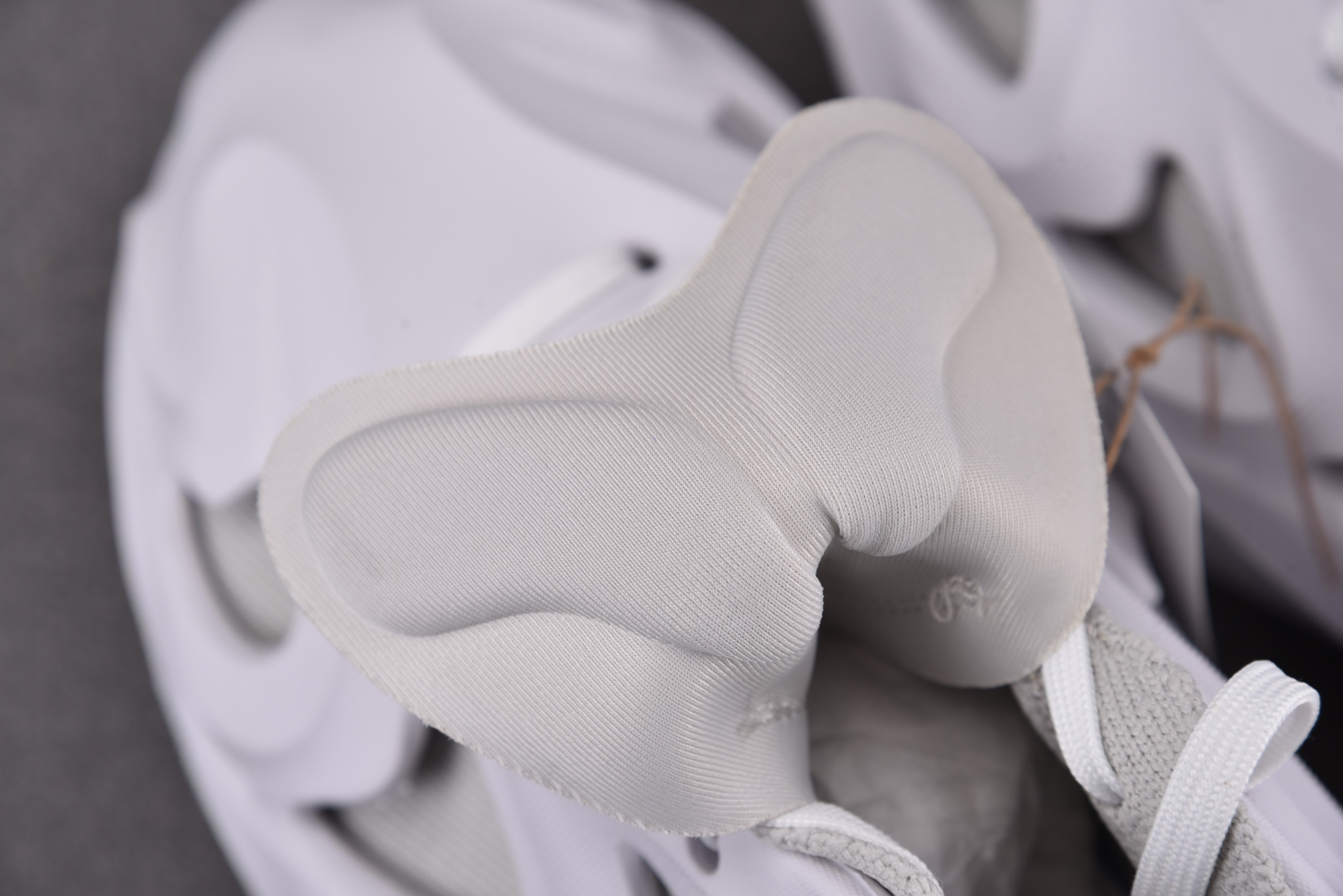 adidas adiFOM Q White Grey