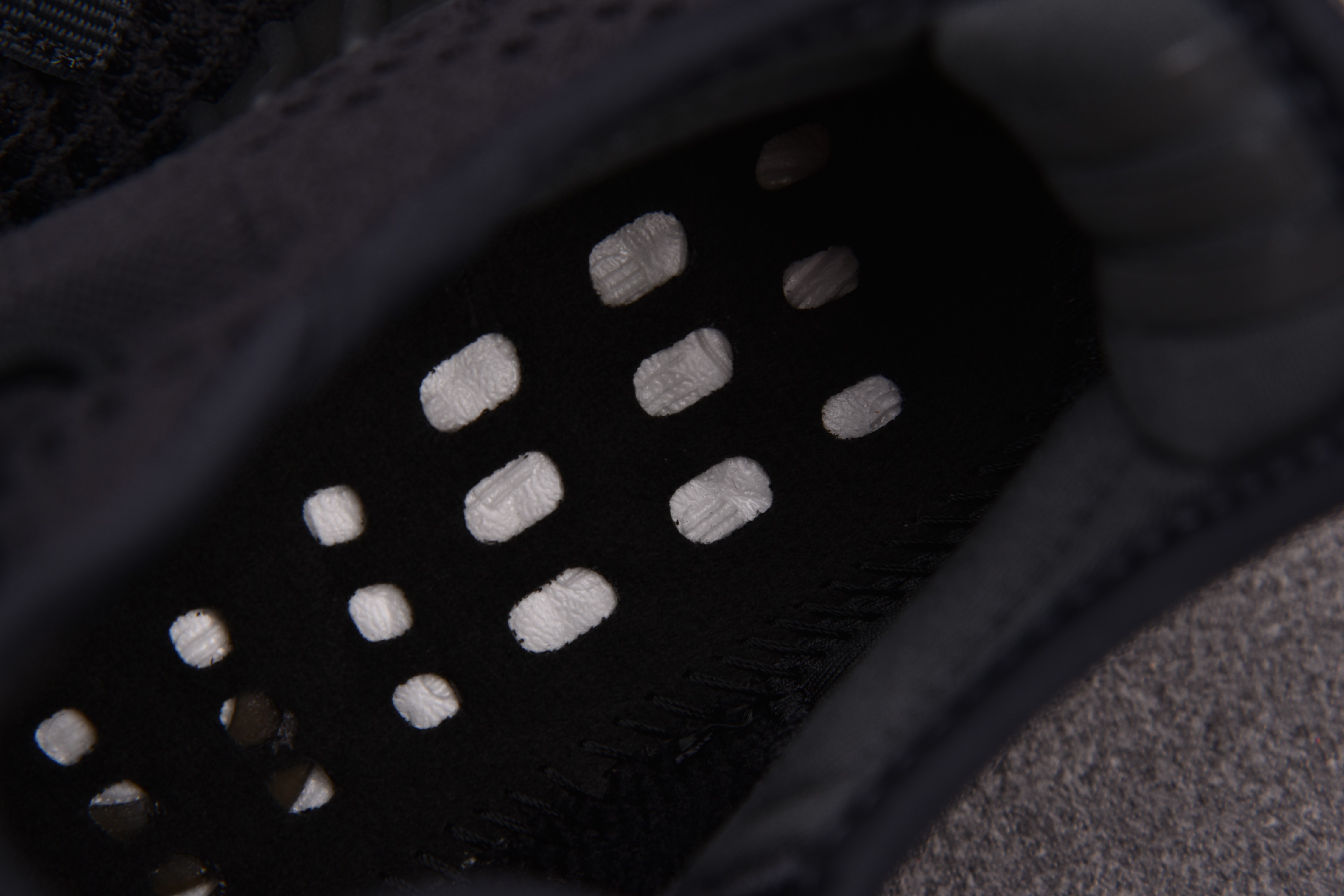 adidas Yeezy Boost 350 V2 Onyx