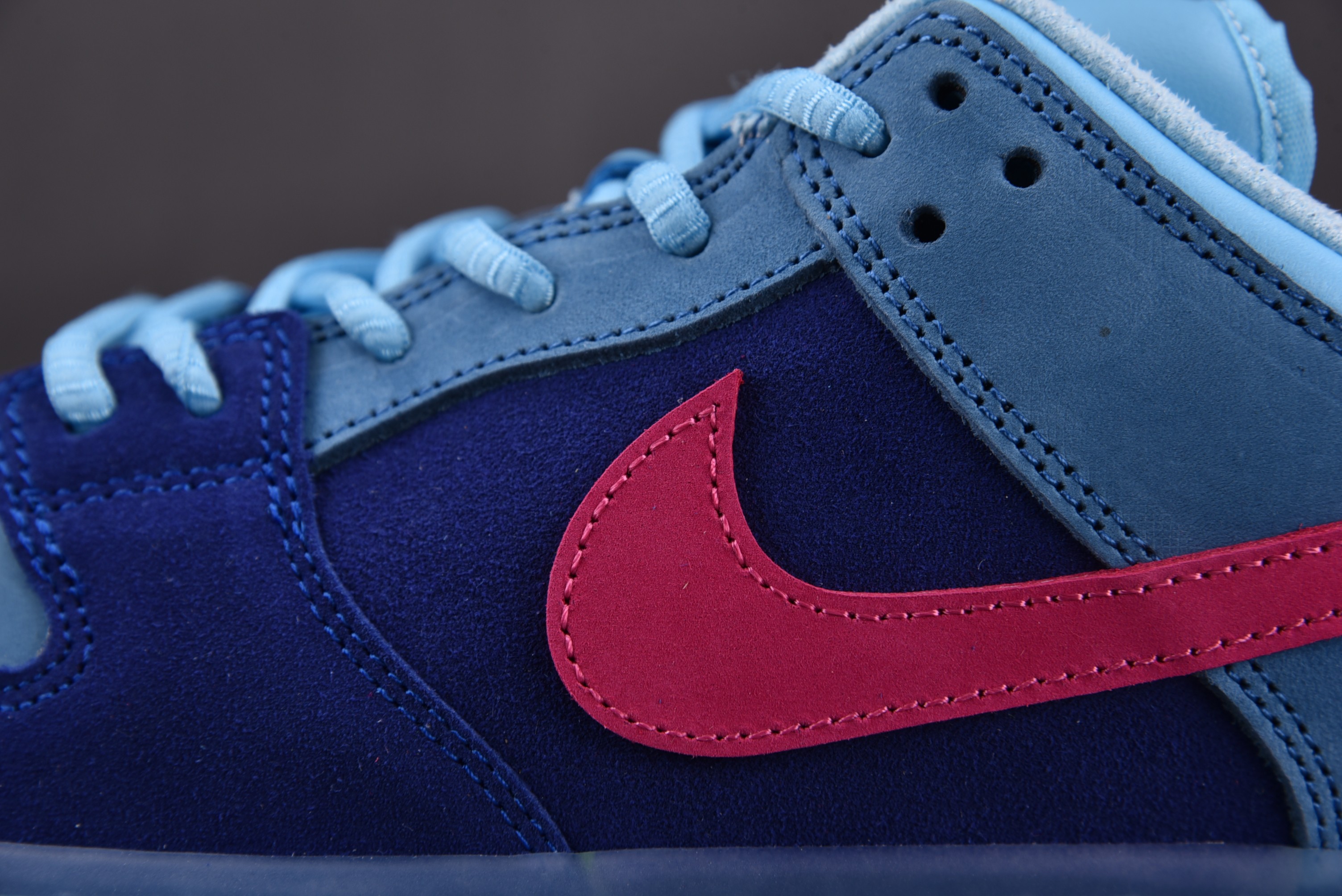 Nike SB Dunk Low Run The Jewels