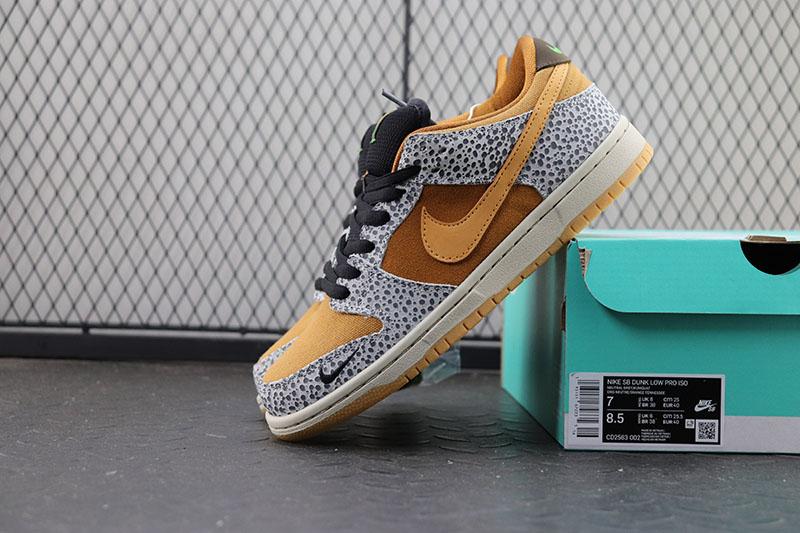 Nike SB Dunk Low Safari