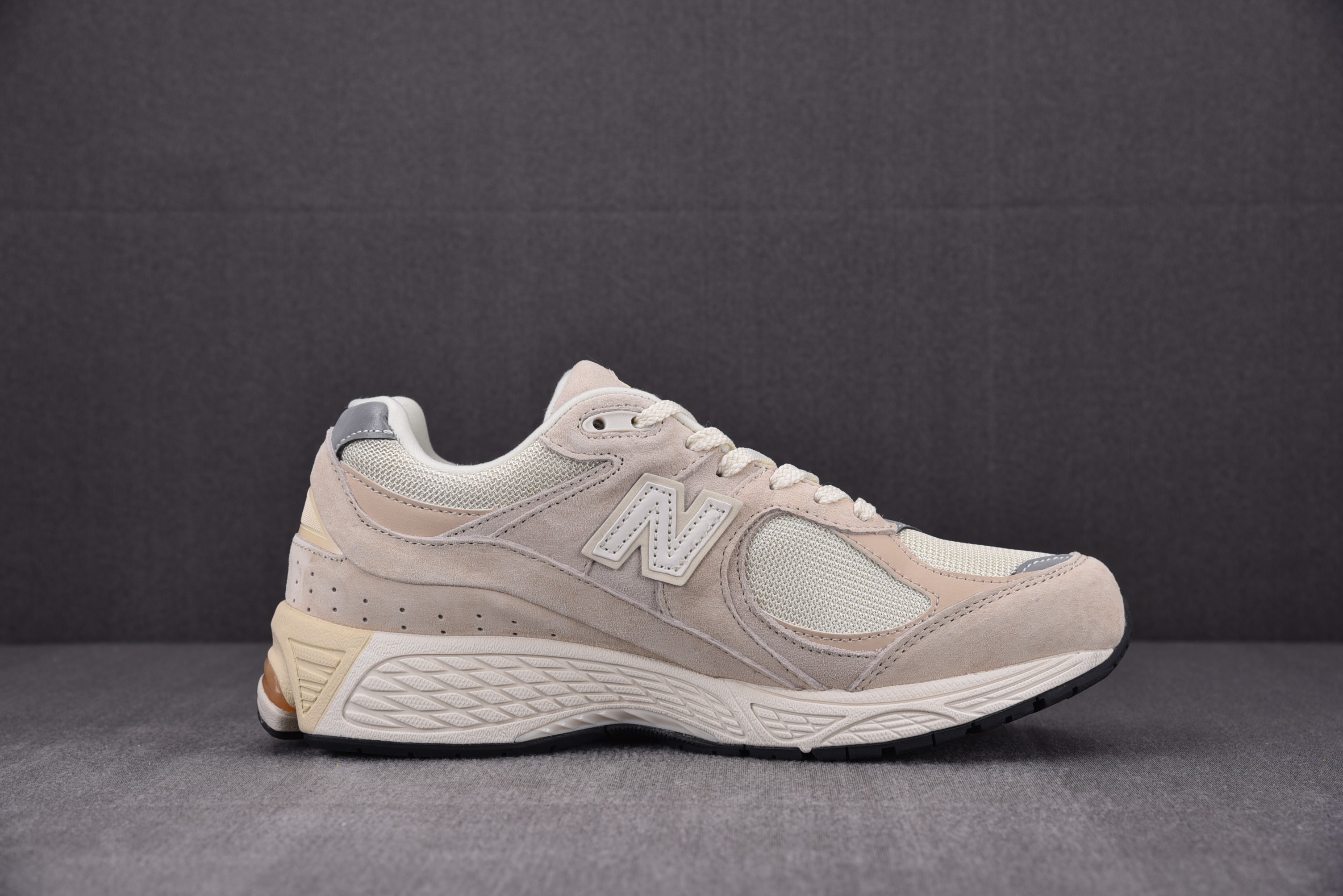 New Balance 2002R Off White