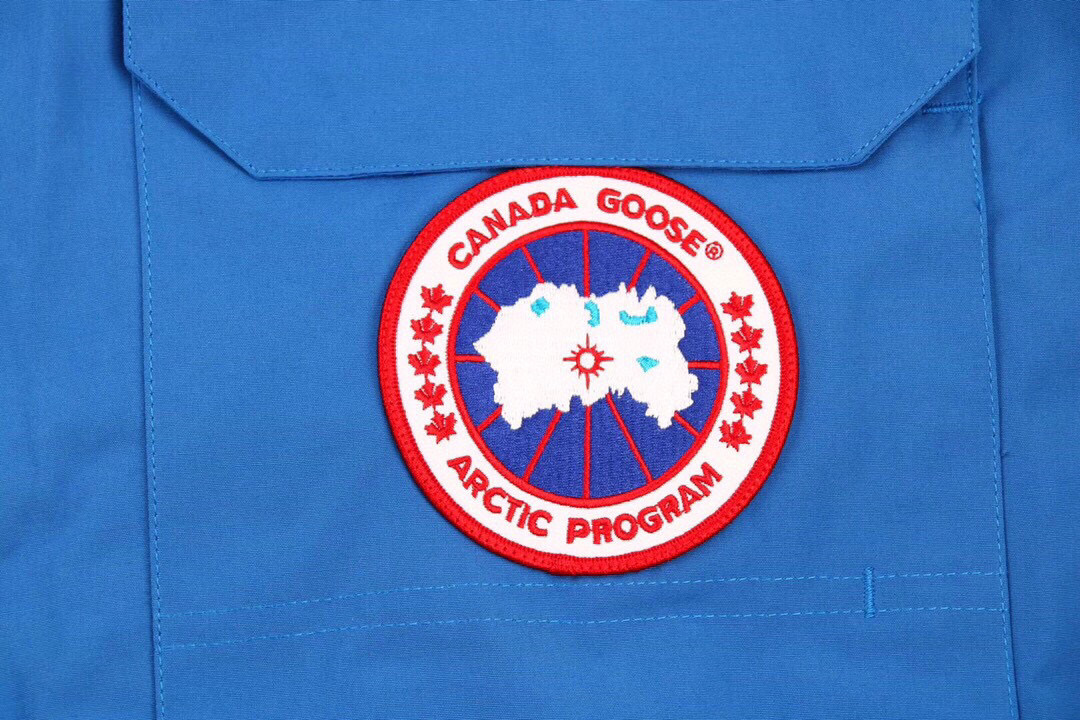 08 CANADA GOOSE Expedition Parka Ocean Blue
