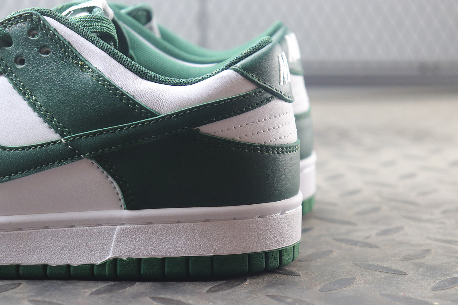 【Clearance】 Nike Dunk Low Varsity Green / Michigan State（US10）