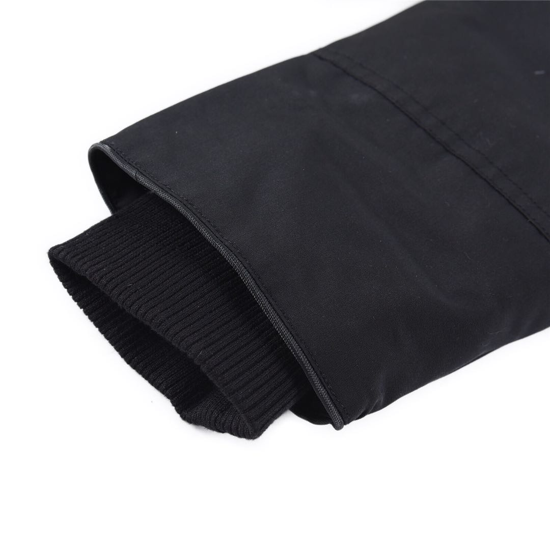 150th Anniversary Canada Gooxx Black