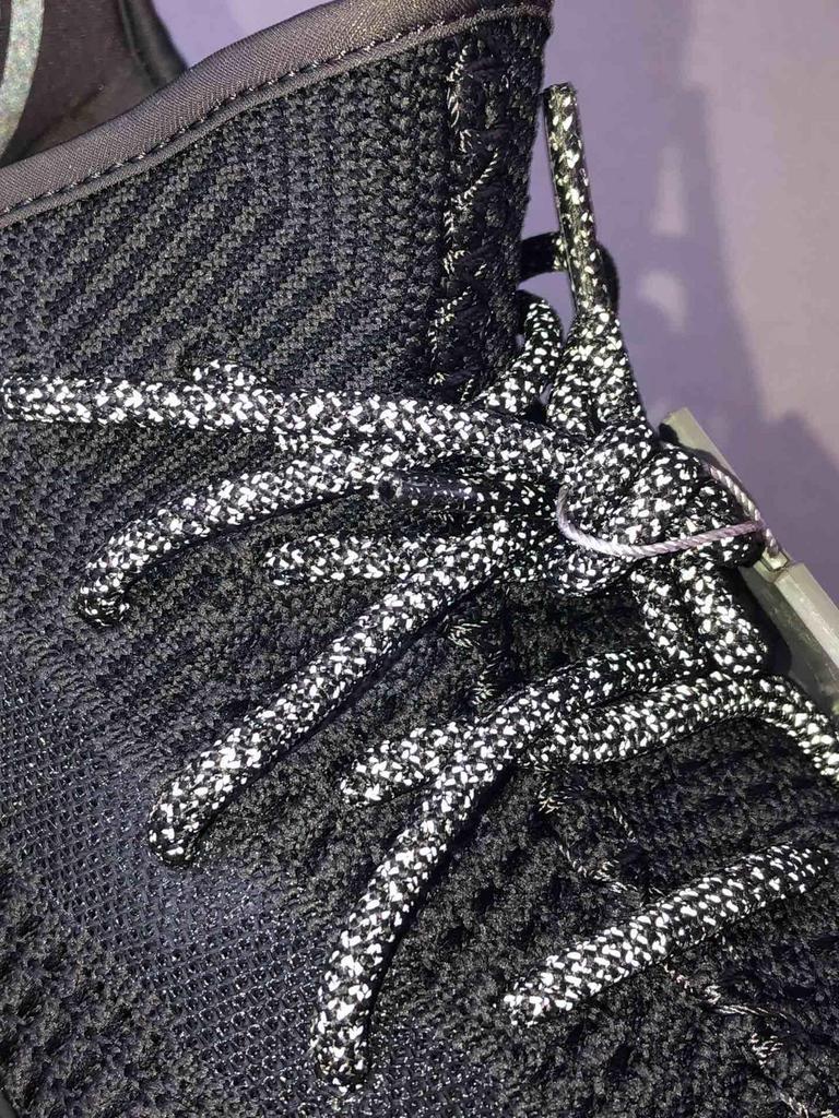 【Clearance】adidas Yeezy Boost 350 V2 Static Black Reflective (US5)