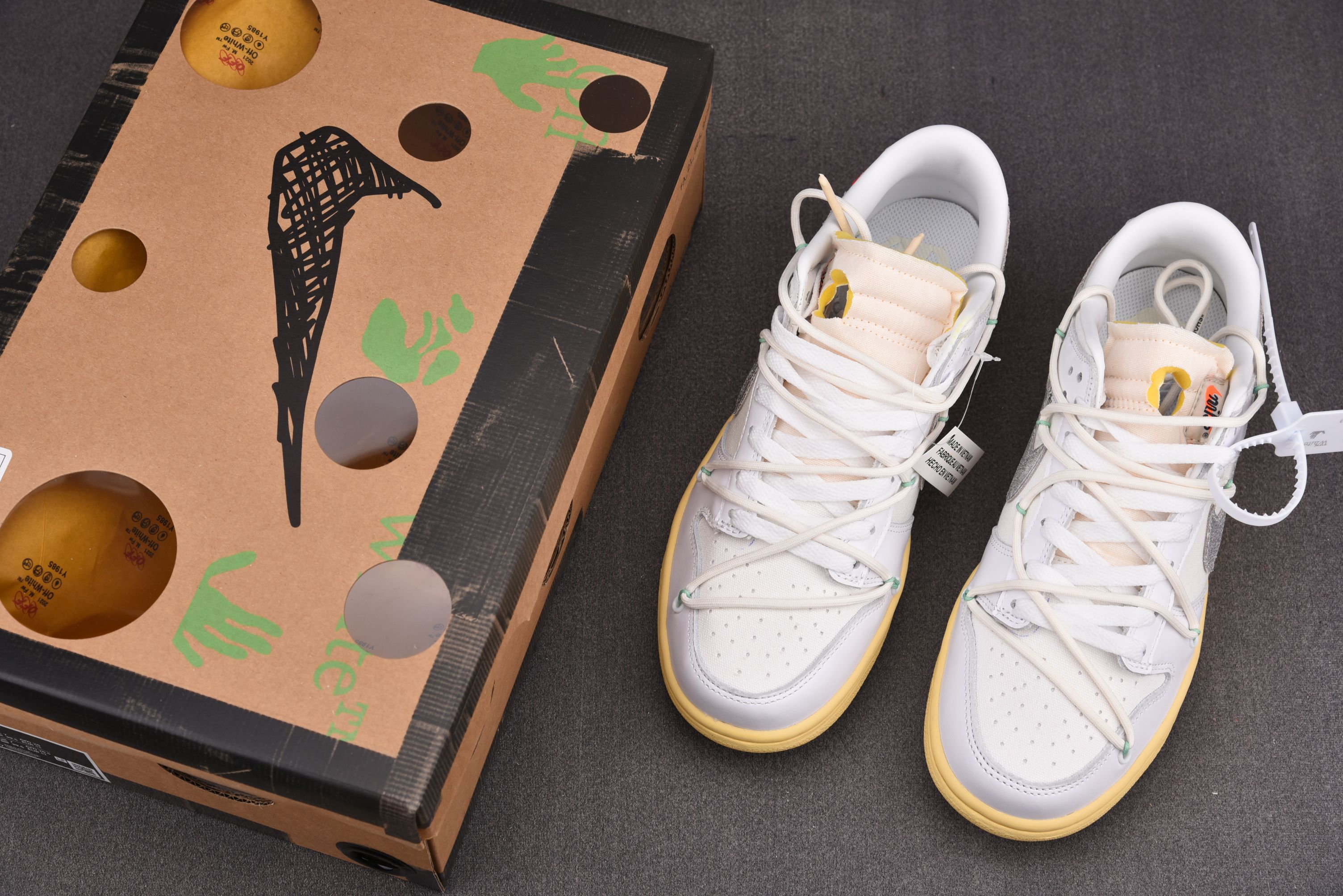 Nike Dunk Low Off-White Lot 1