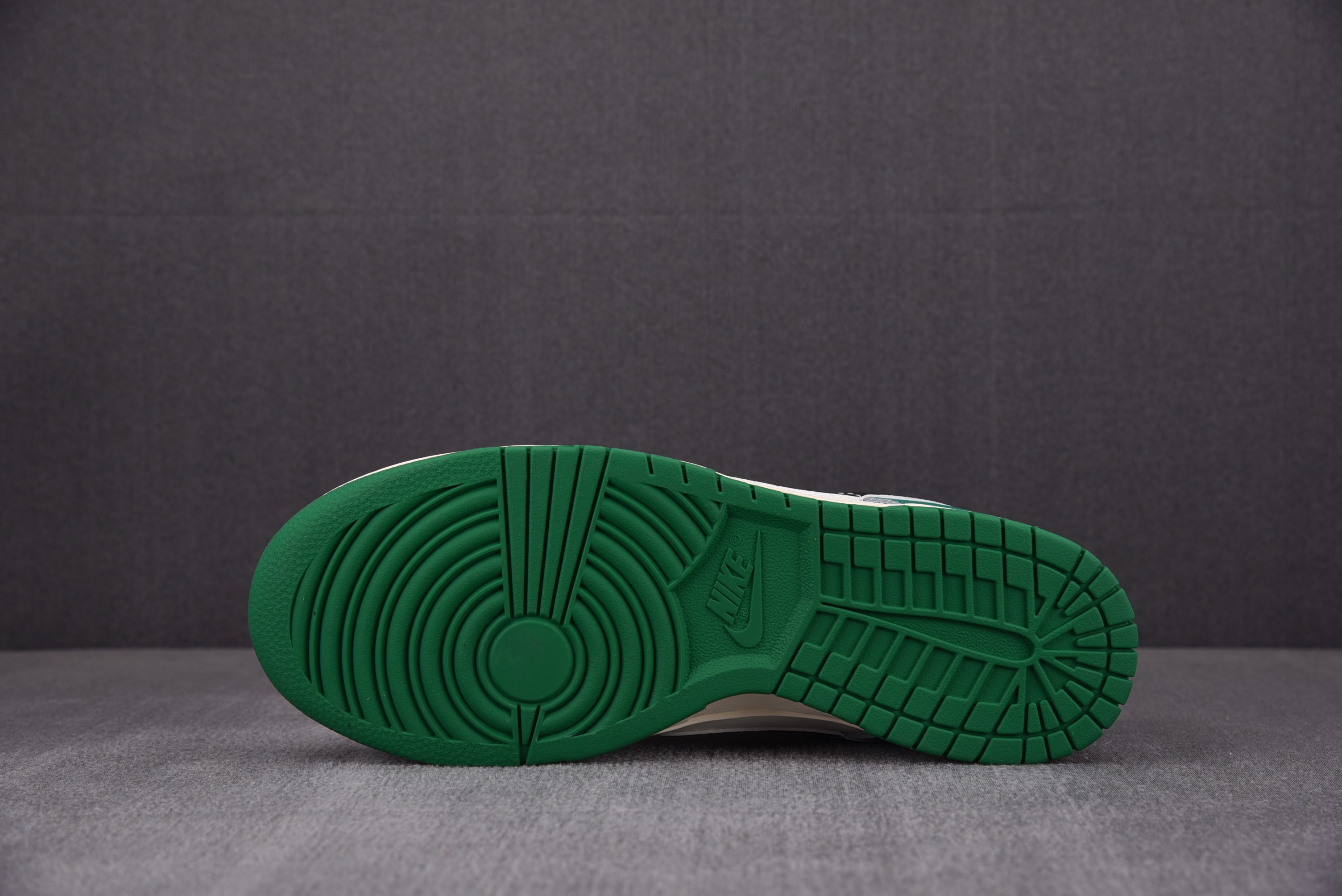 Nike Dunk Low SE Lottery Pack Malachite Green