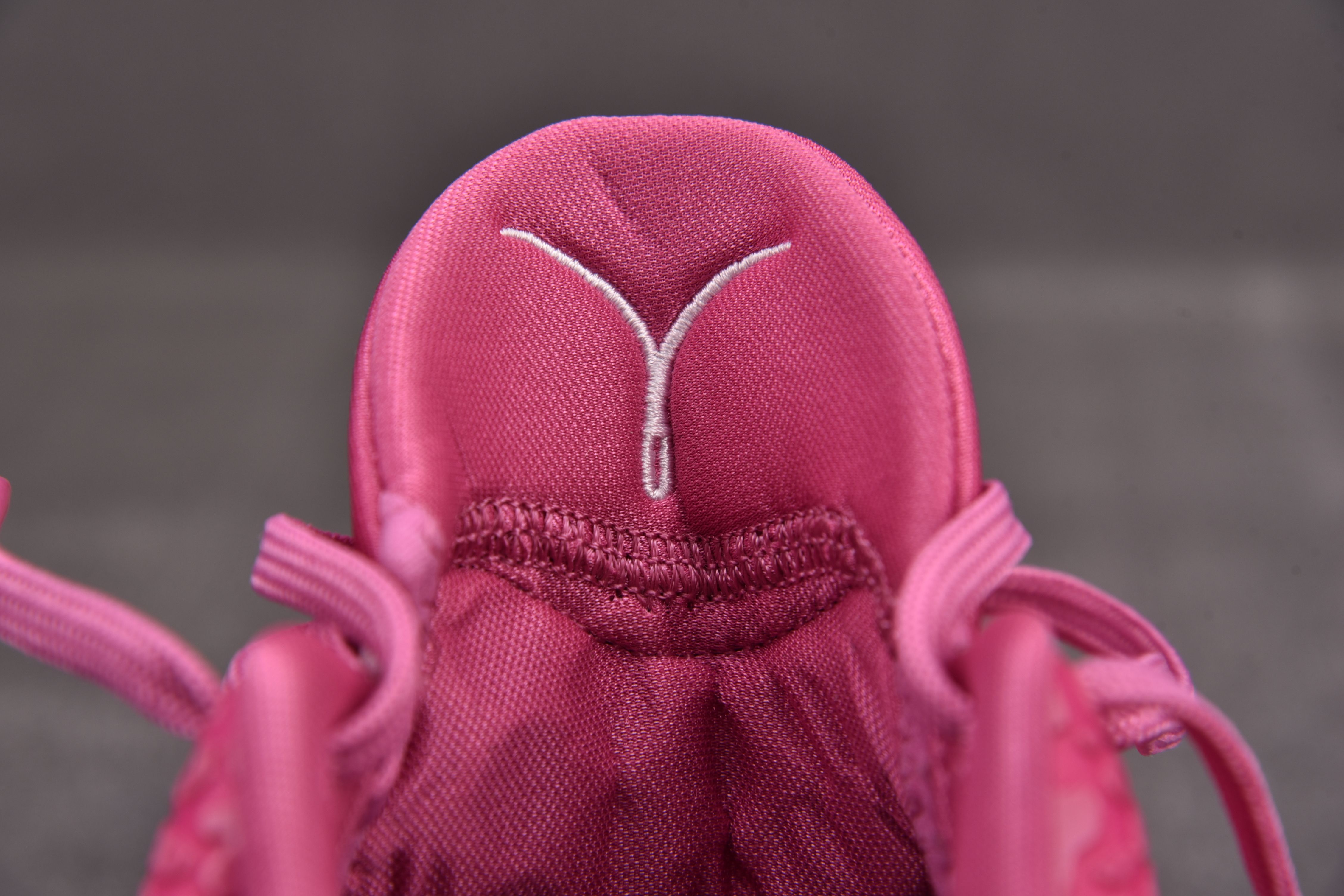 【Clearance】 Nike Kobe Protro 6 Think Pink（US10）