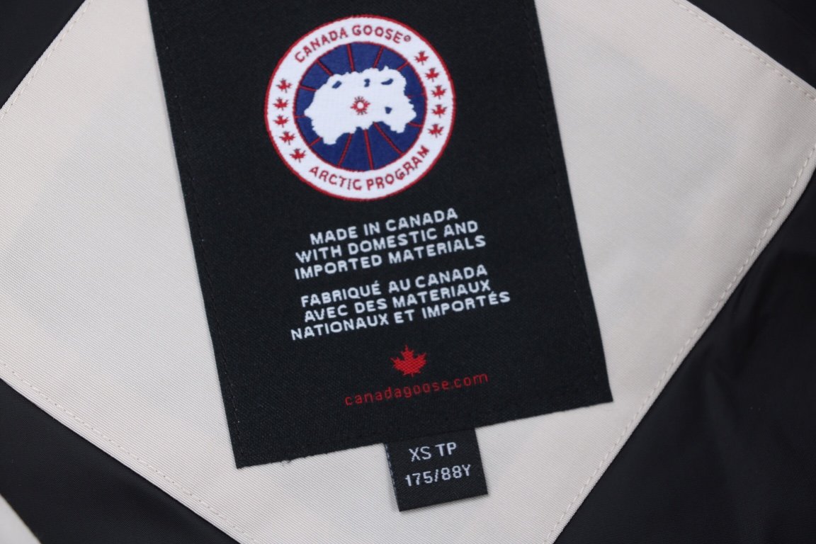 Canada Goose Freestyle Crew Quilted Down Gilet White